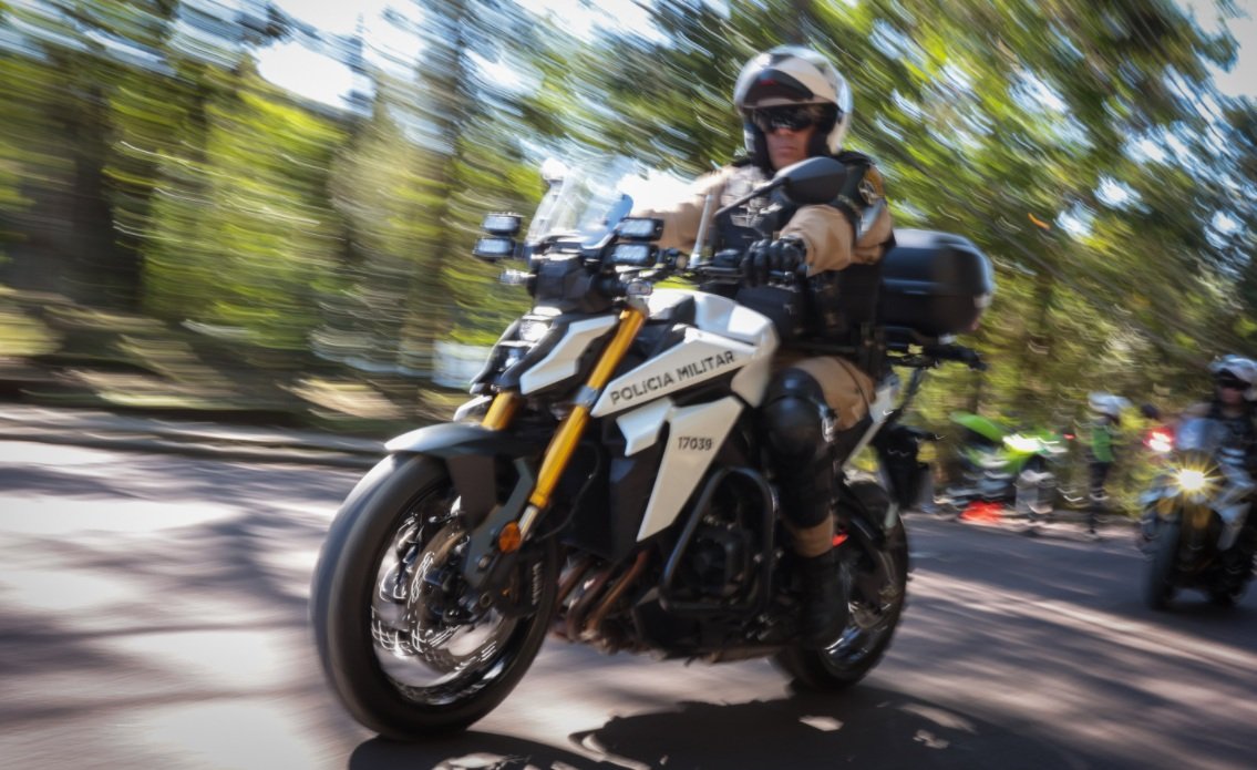 Como é a nova moto esportiva de 1.000 cc da PM do Paraná