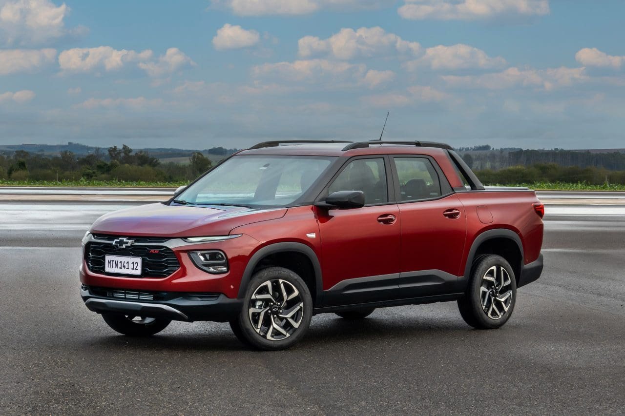 Chevrolet Montana 2026 está mais cara e com painel digital; veja preços
