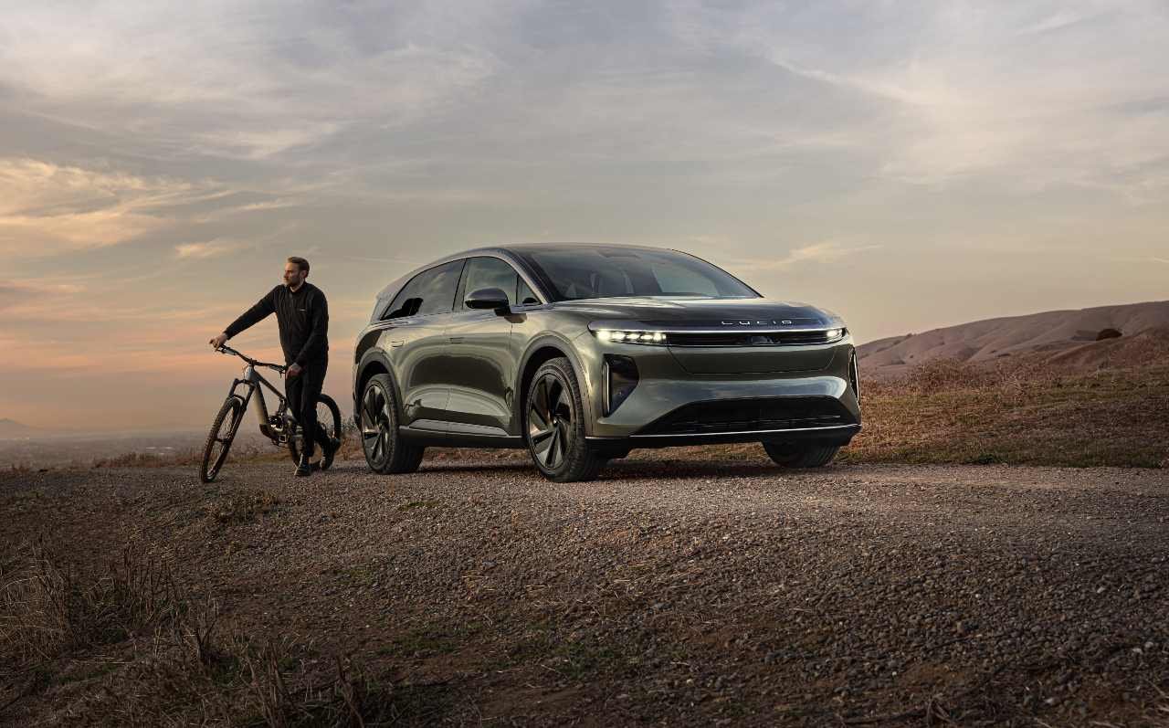 Lucid Gravity Grand Touring