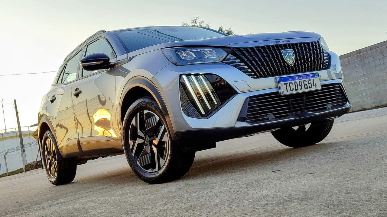 Avaliação: Peugeot 2008 Active é versão de entrada, mas nem parece