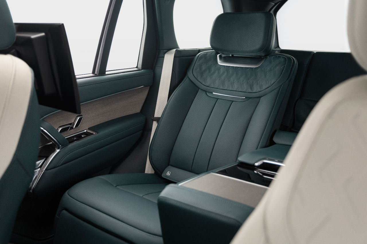 Range Rover SV Arpoador