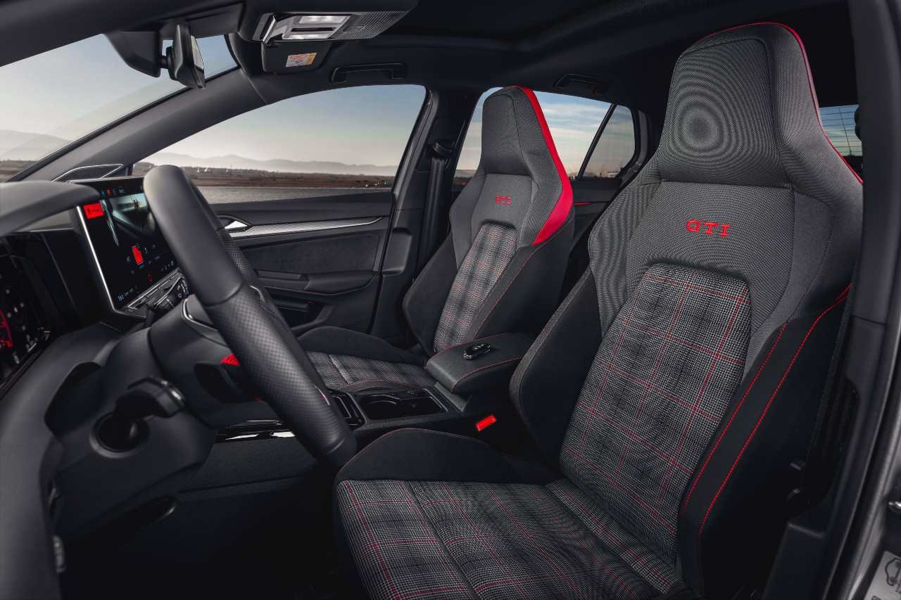 Volkswagen Golf GTI