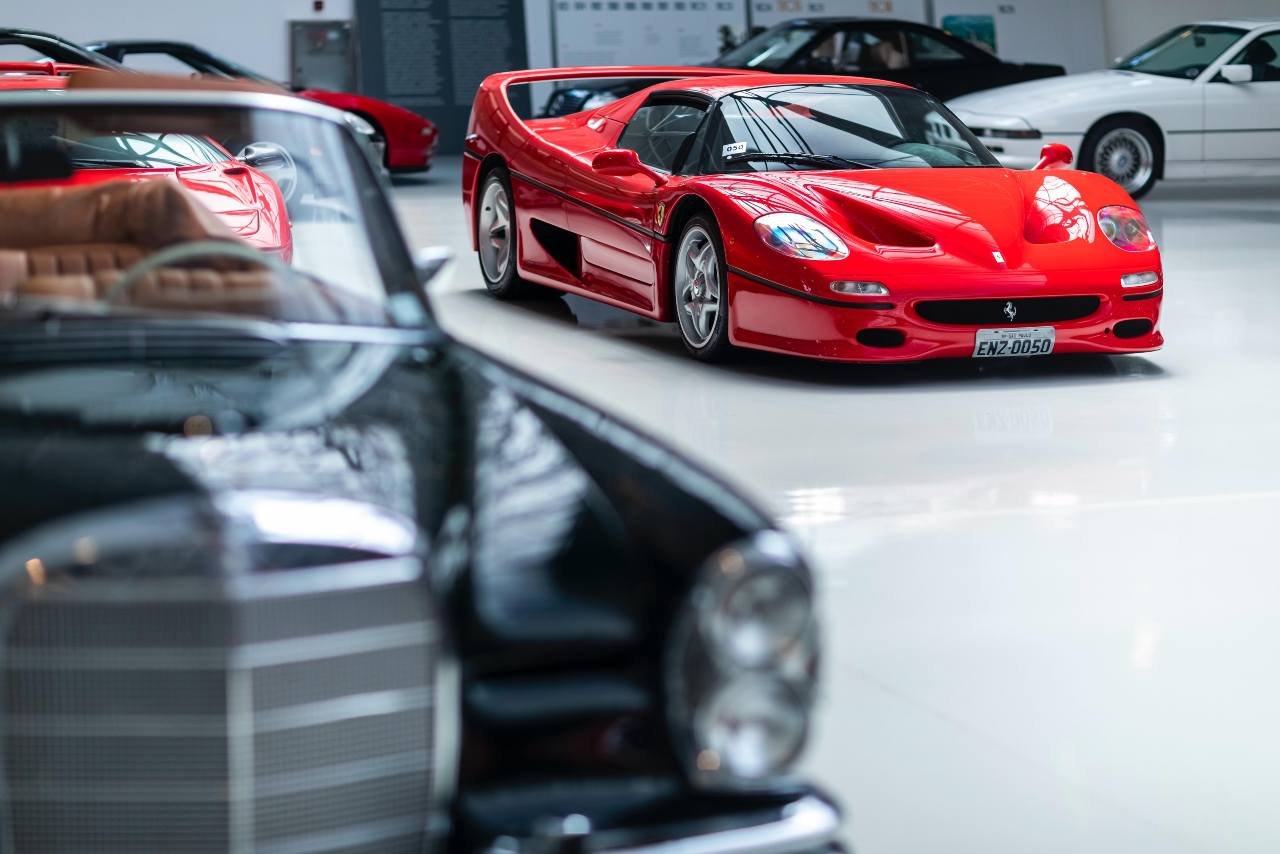 Ferrari exposta no Carde é premiada em concurso de F50 no EUA 