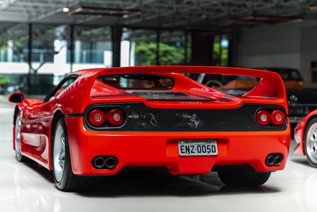 Ferrari de coleção brasileira é premiada em concurso de F50 no EUA 