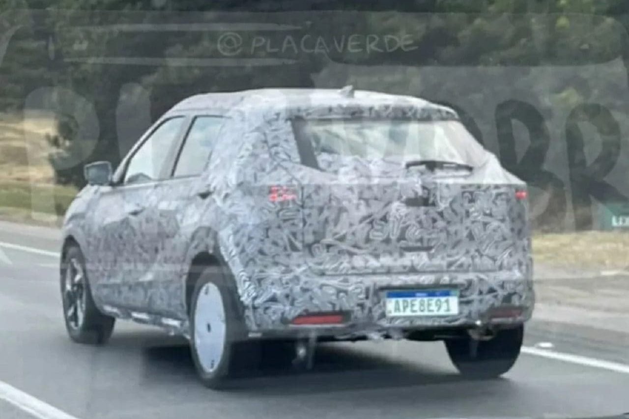 Flagra Nissan Kait - Foto: reprodução/Placa Verde no Instagram