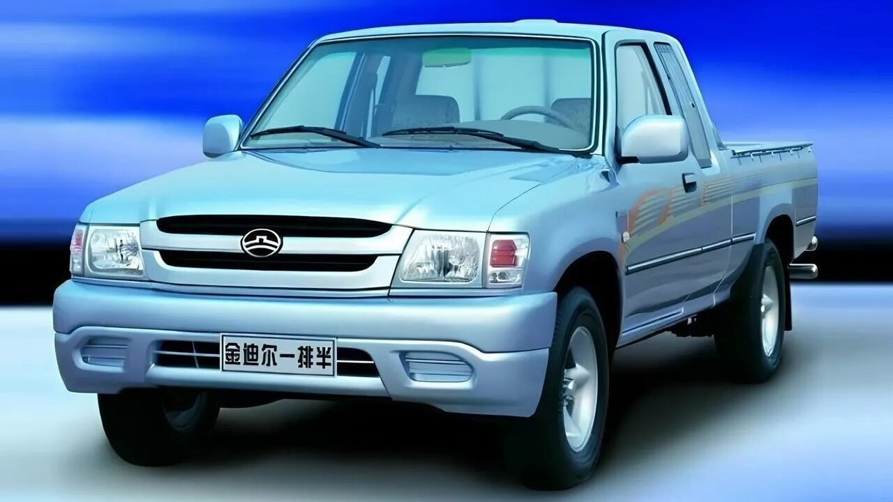 GWM Deer: tataravó da Poer P30