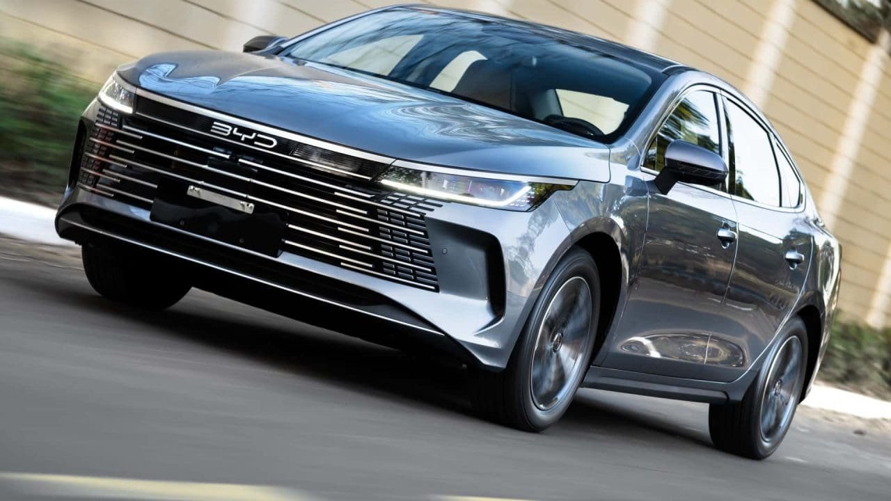 BYD King 2026 híbrido plug-in custa menos que Virtus em promoção