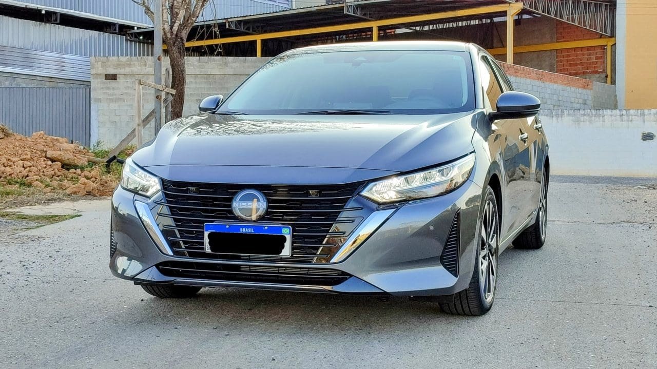 Avaliação: Nissan Sentra é um p*** carro. Só que ninguém lembra dele…