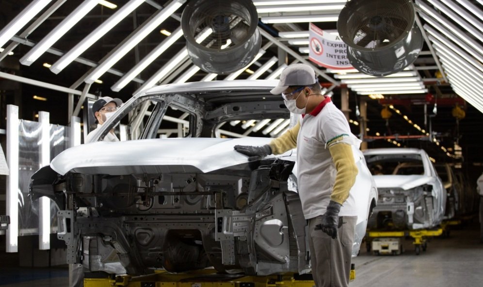 Industria de autopeças diz que há restrição no fornecimento de chips para o Brasil