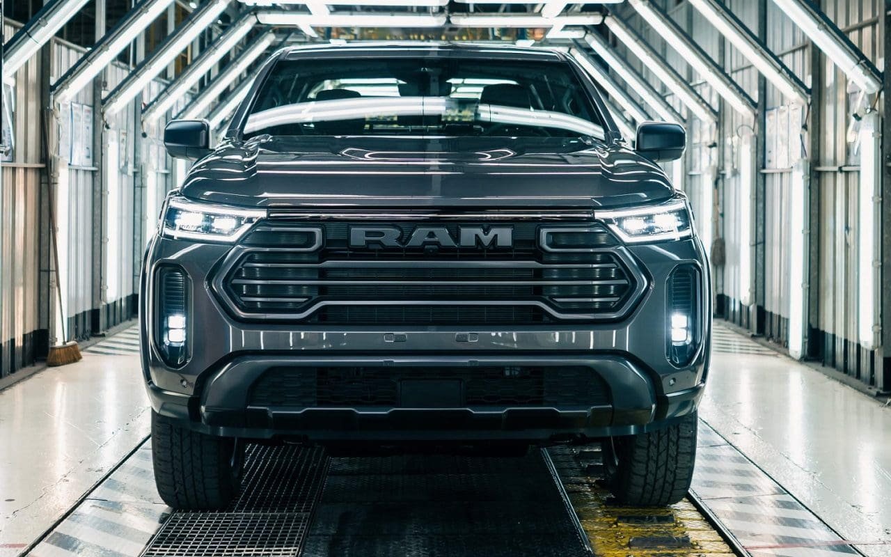 RAM Dakota 2026 terá interior de Changan, motor de Titano e versão ‘retrô’