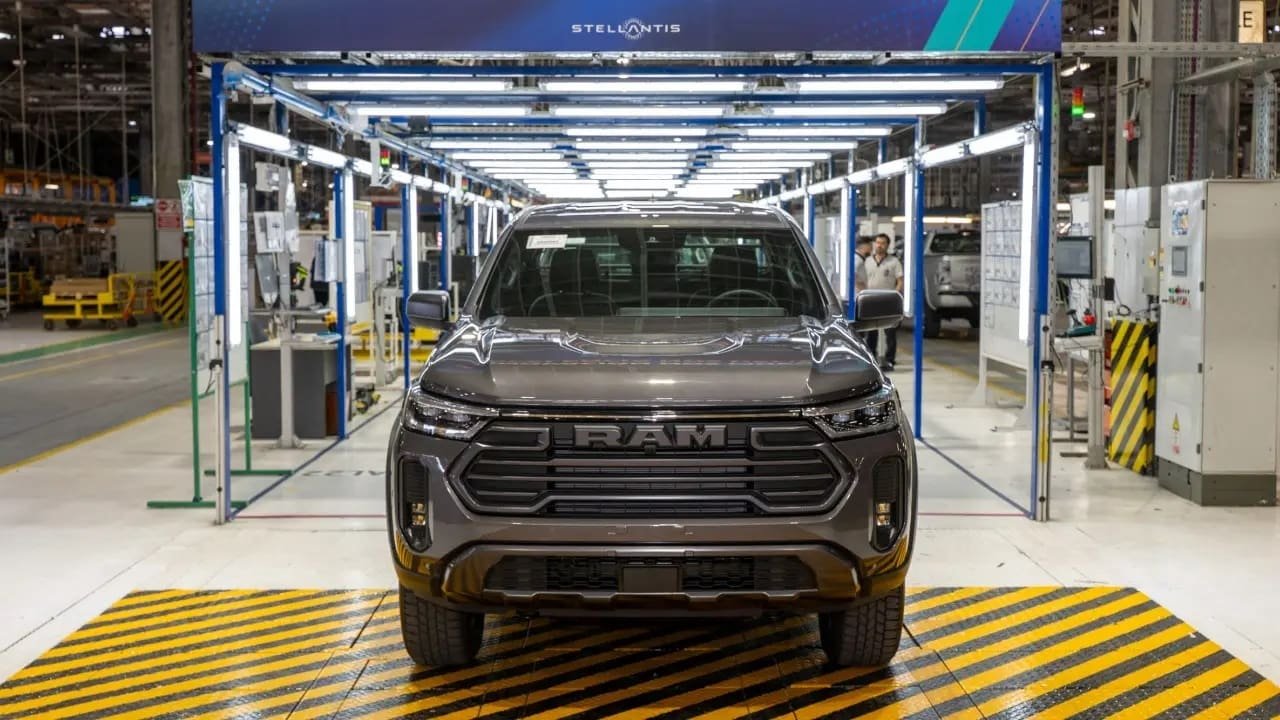 Eis a RAM Dakota 2026! Picape já começou a ser feita na Argentina