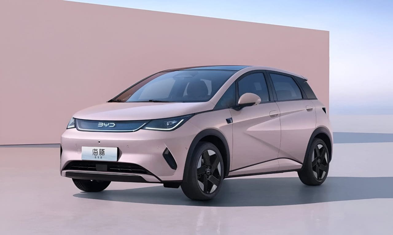 BYD Dolphin 2027: como ele vai mudar para peitar o Geely EX2?