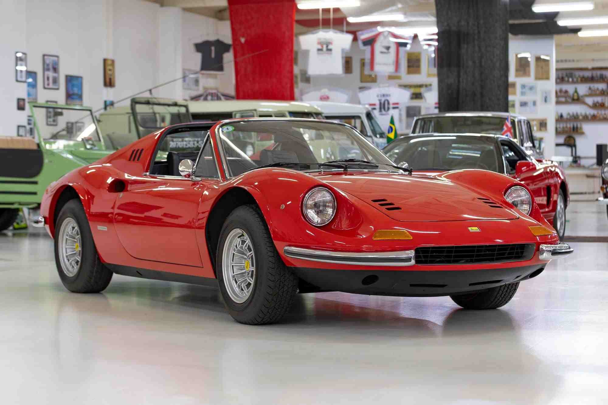 Ferrari Dino GTS Chairs & Flares 1974