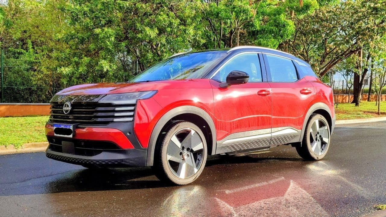 Avaliação: Novo Nissan Kicks Platinum 2026 troca cavalos por tecnologias