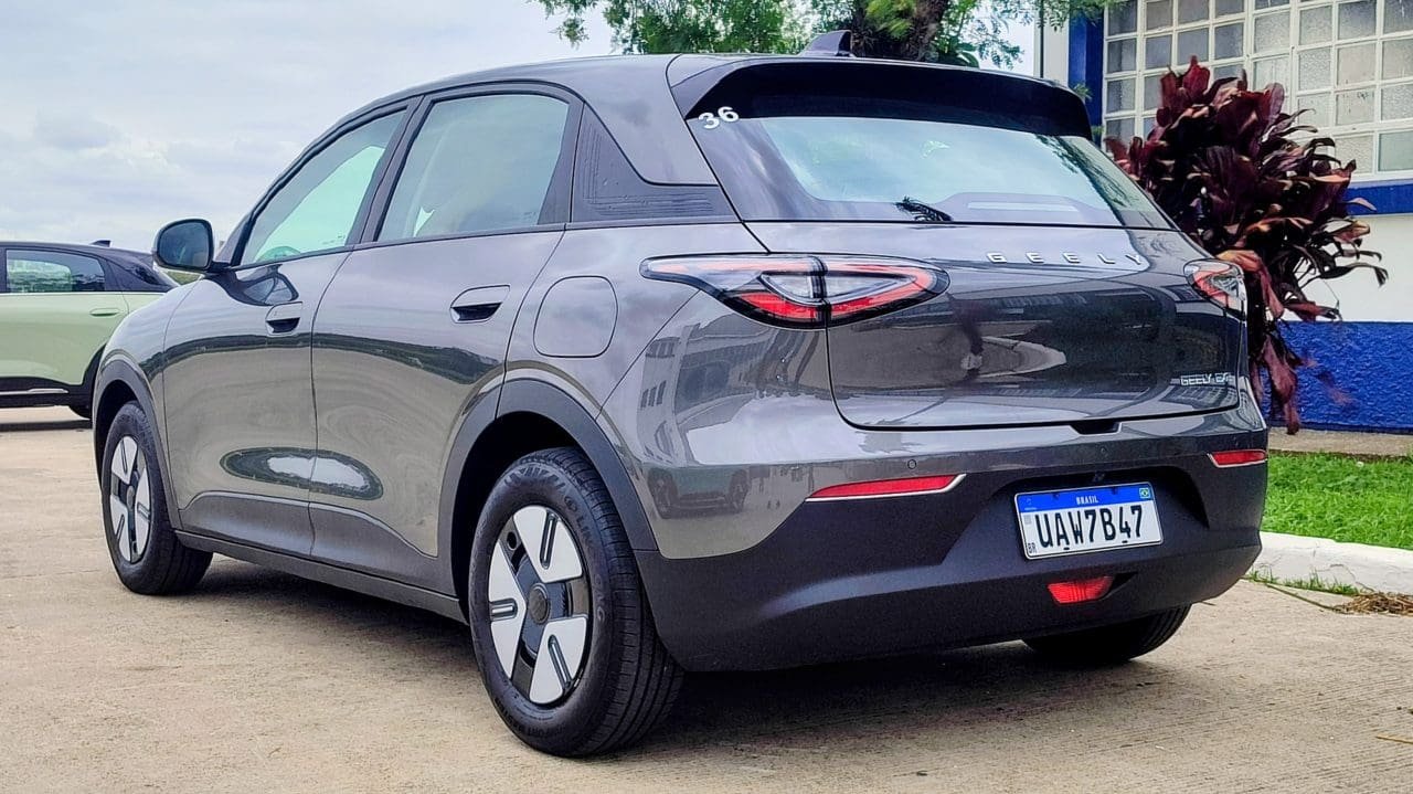 Impressões ao dirigir: Geely EX2 é razão e emoção ao mesmo tempo