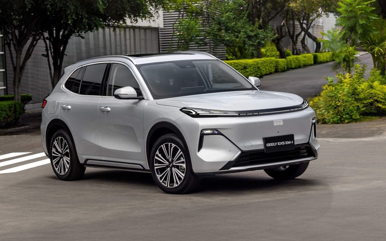 Geely EX5 EM-I PHEV - Foto: divulgação