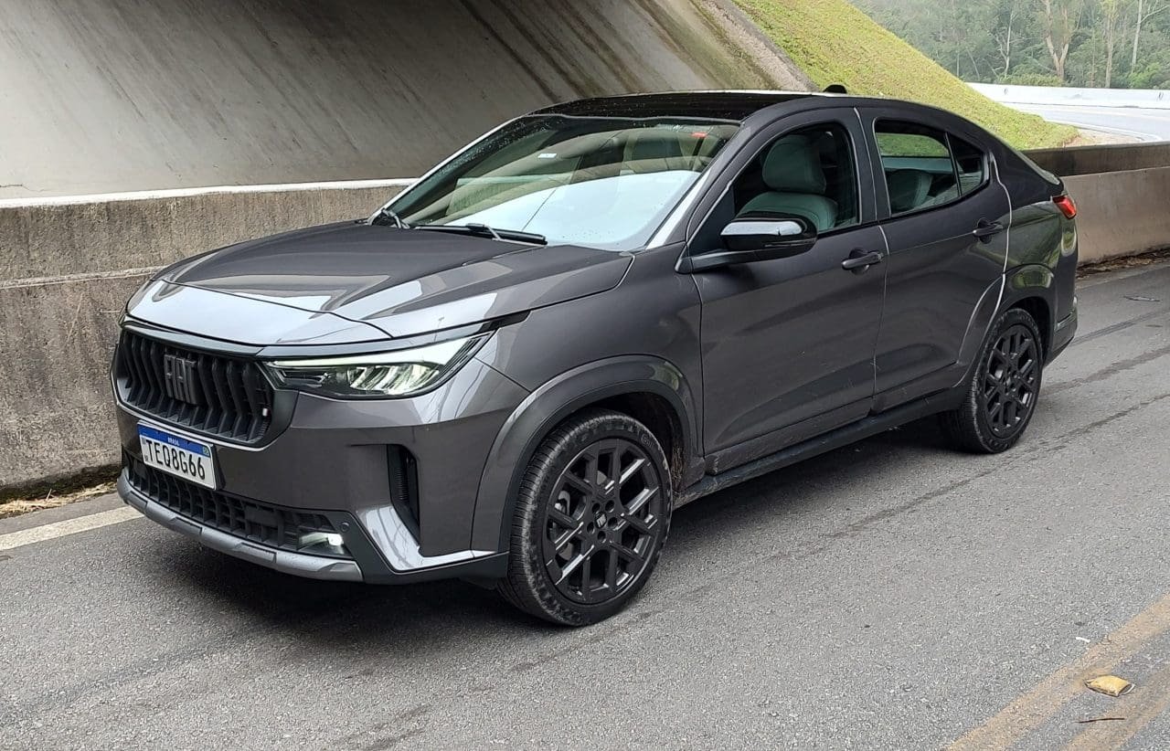 Fiat Fastback Impetus Hybrid 2026 - Foto: Motor Show