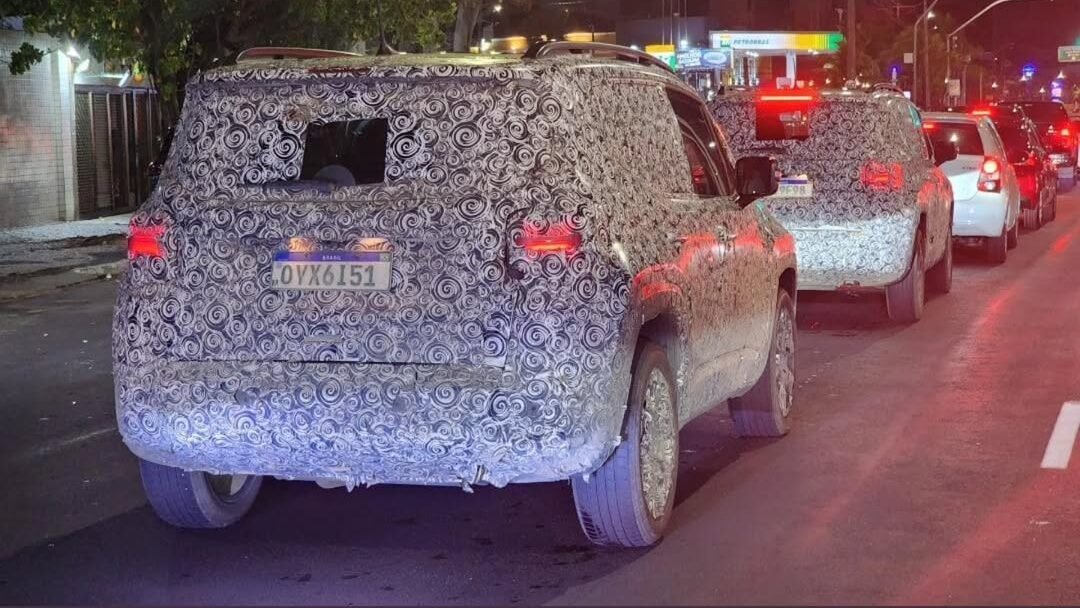 Flagra Jeep Renegade 2027 - Foto: reprodução/@placaverde no Instagram