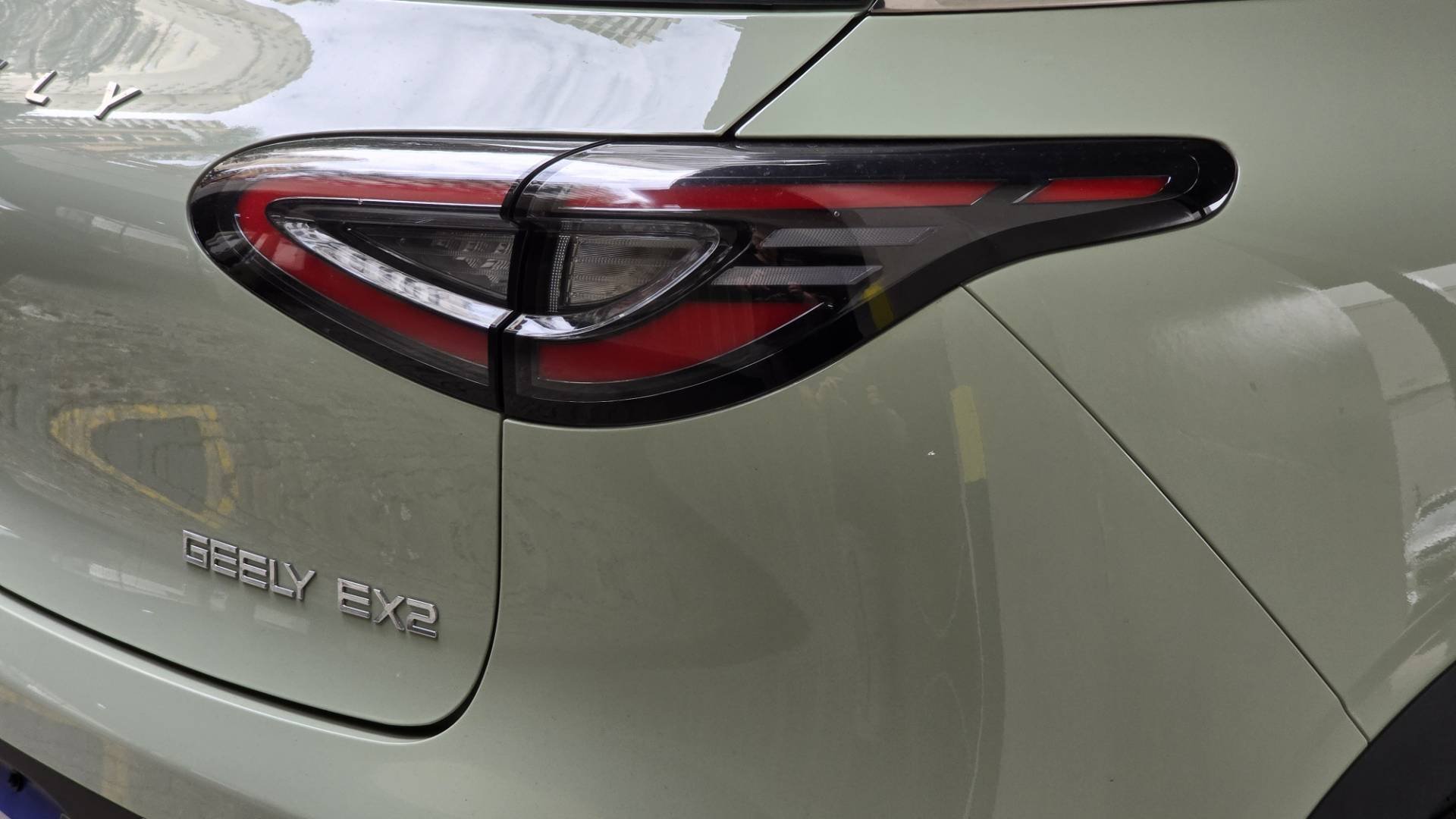 Geely EX2 Max 2026 rival de BYD Dolphin Mini