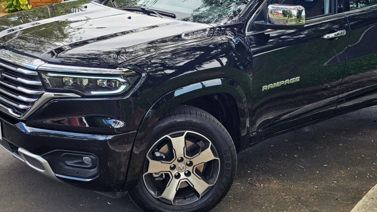 Ram Rampage 2.2 Laramie 2027 em teste de estrada