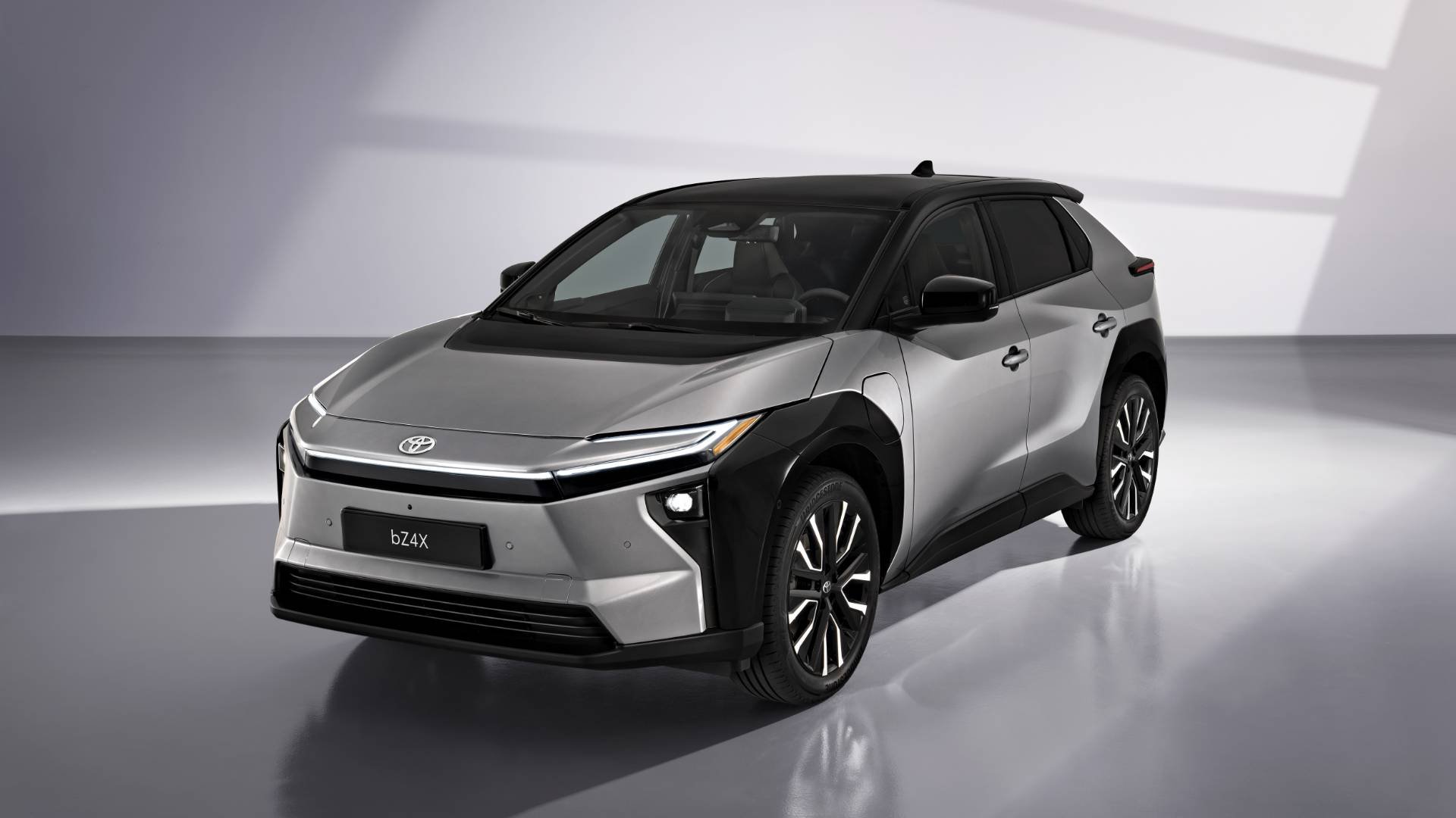 Toyota bZ4X 2026 