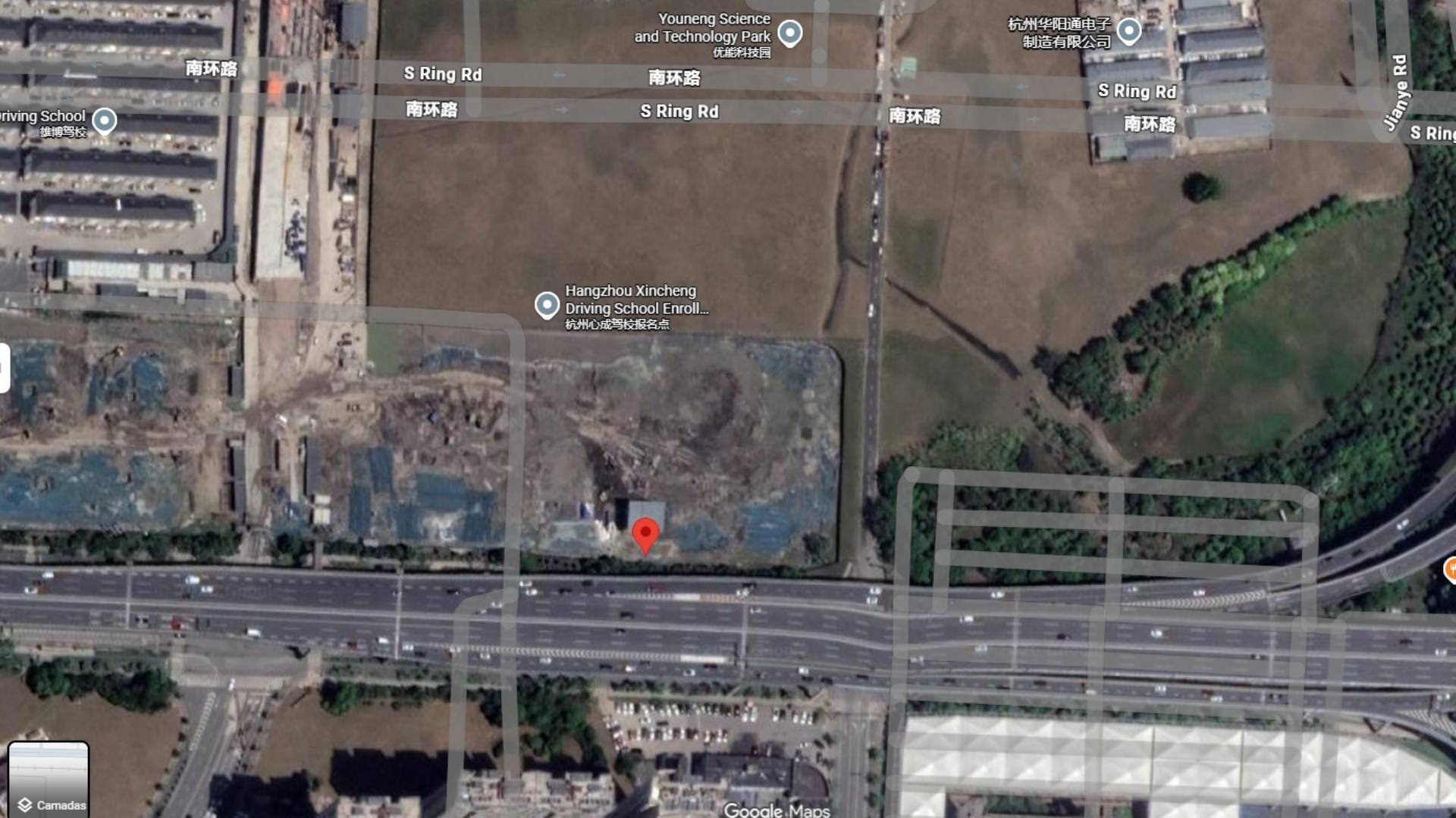 Cemitério de carros elétricos hoje