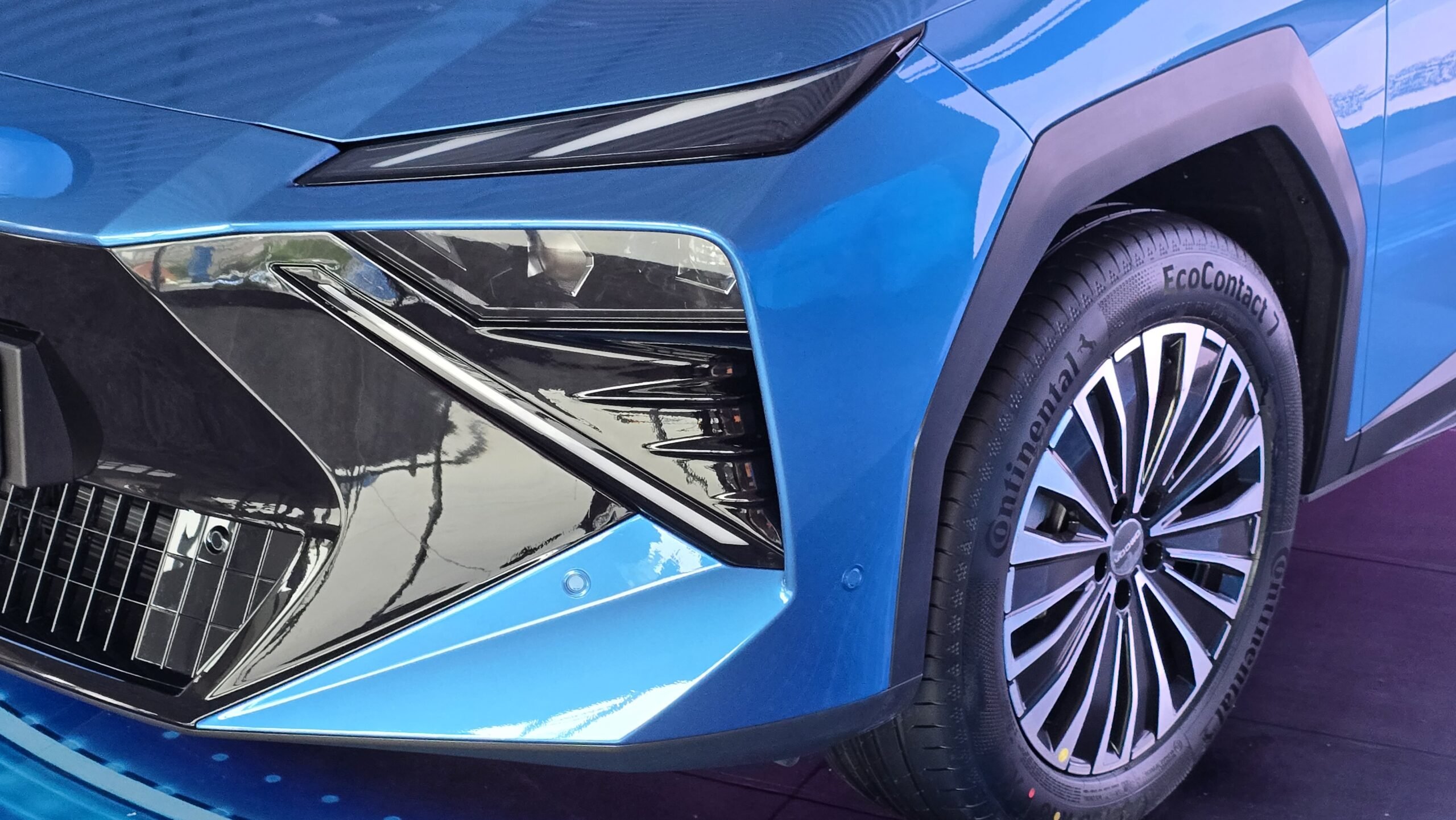 Omoda 4 EV