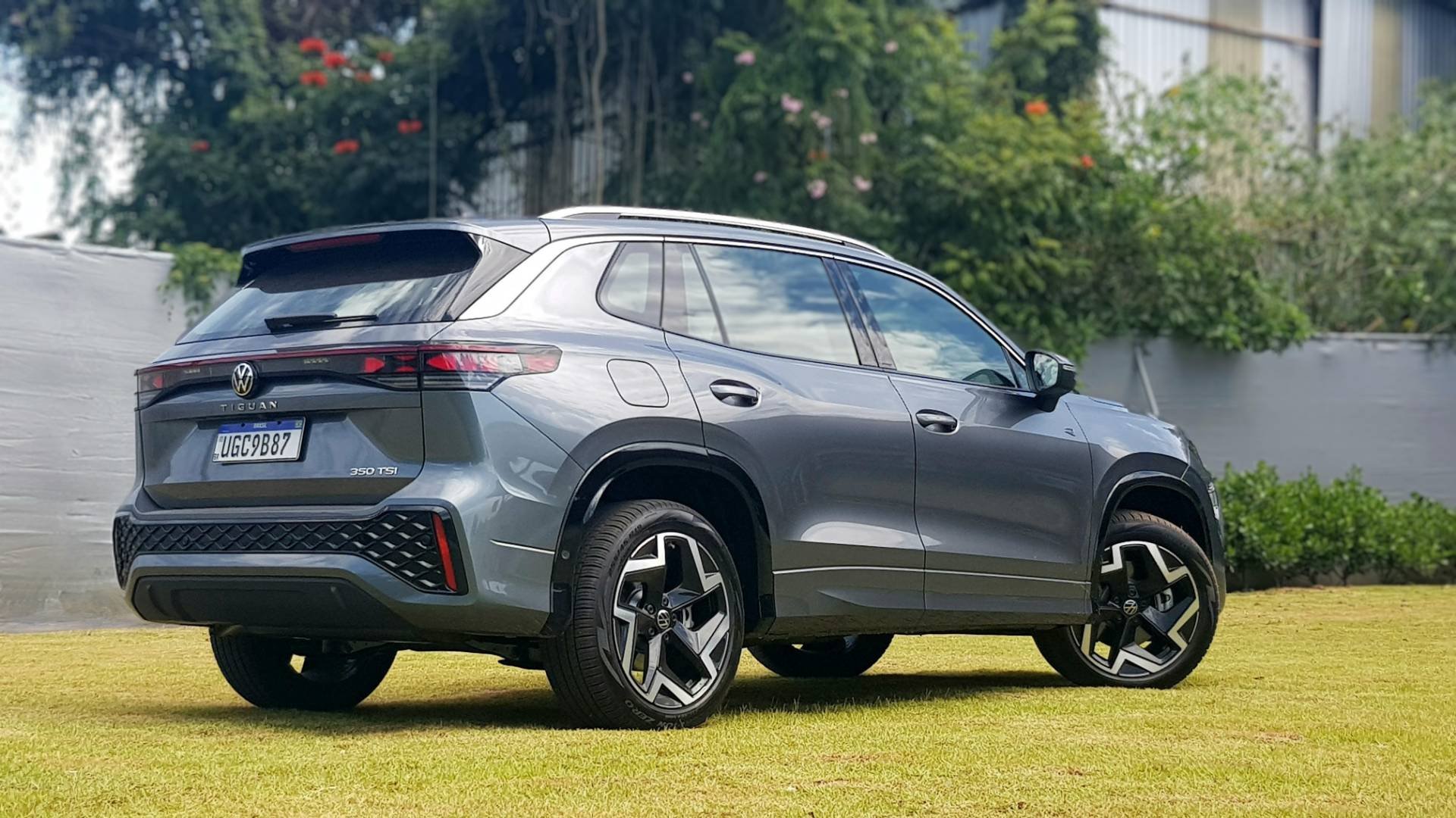 VW Tiguan 2026 R-Line 350 TSI