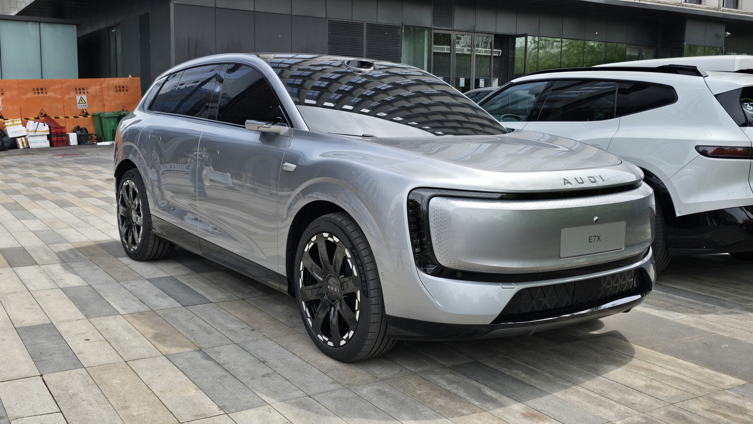 Audi E7X no Salão de Pequim