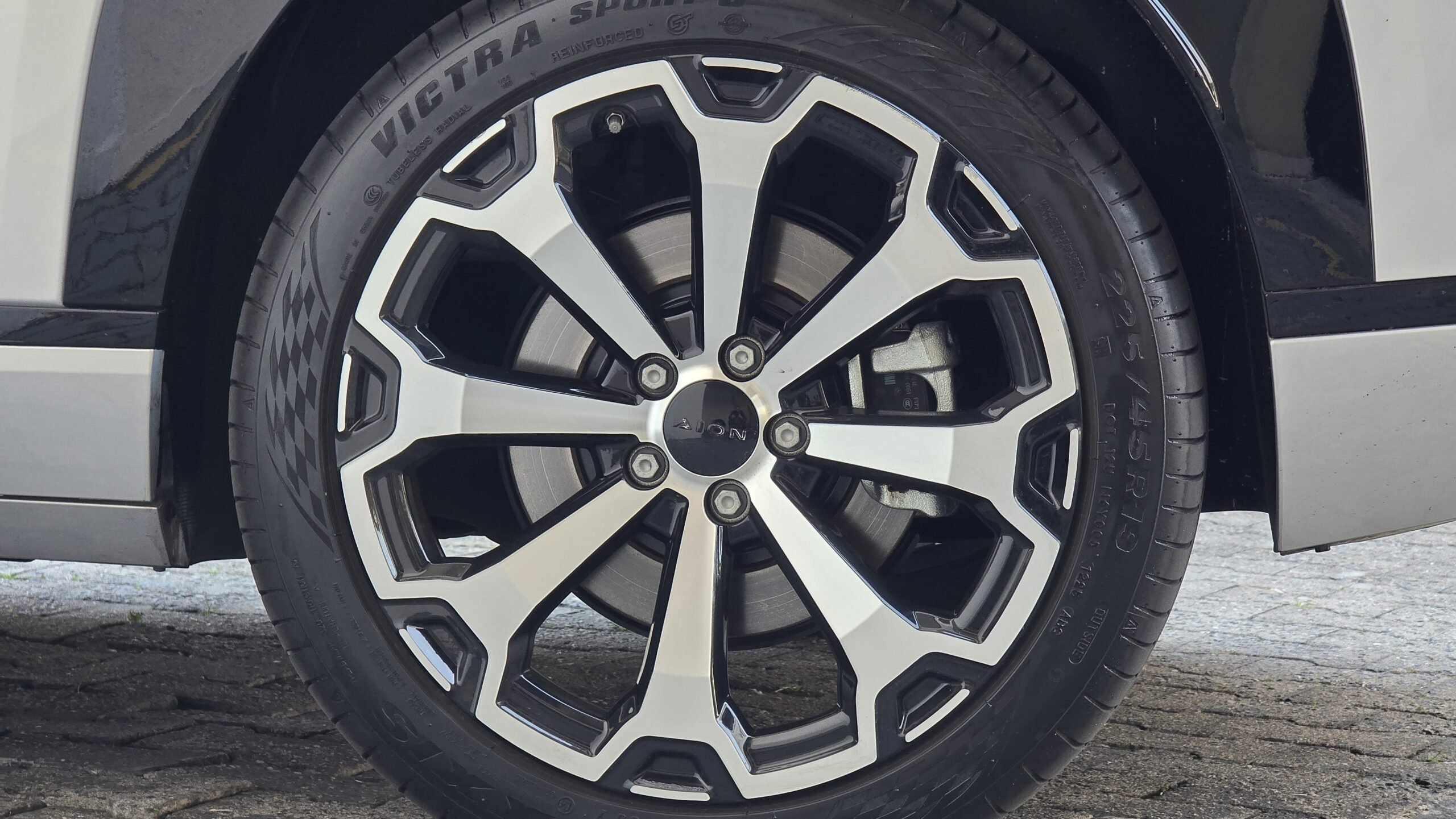 GAC Aion V 2027 roda