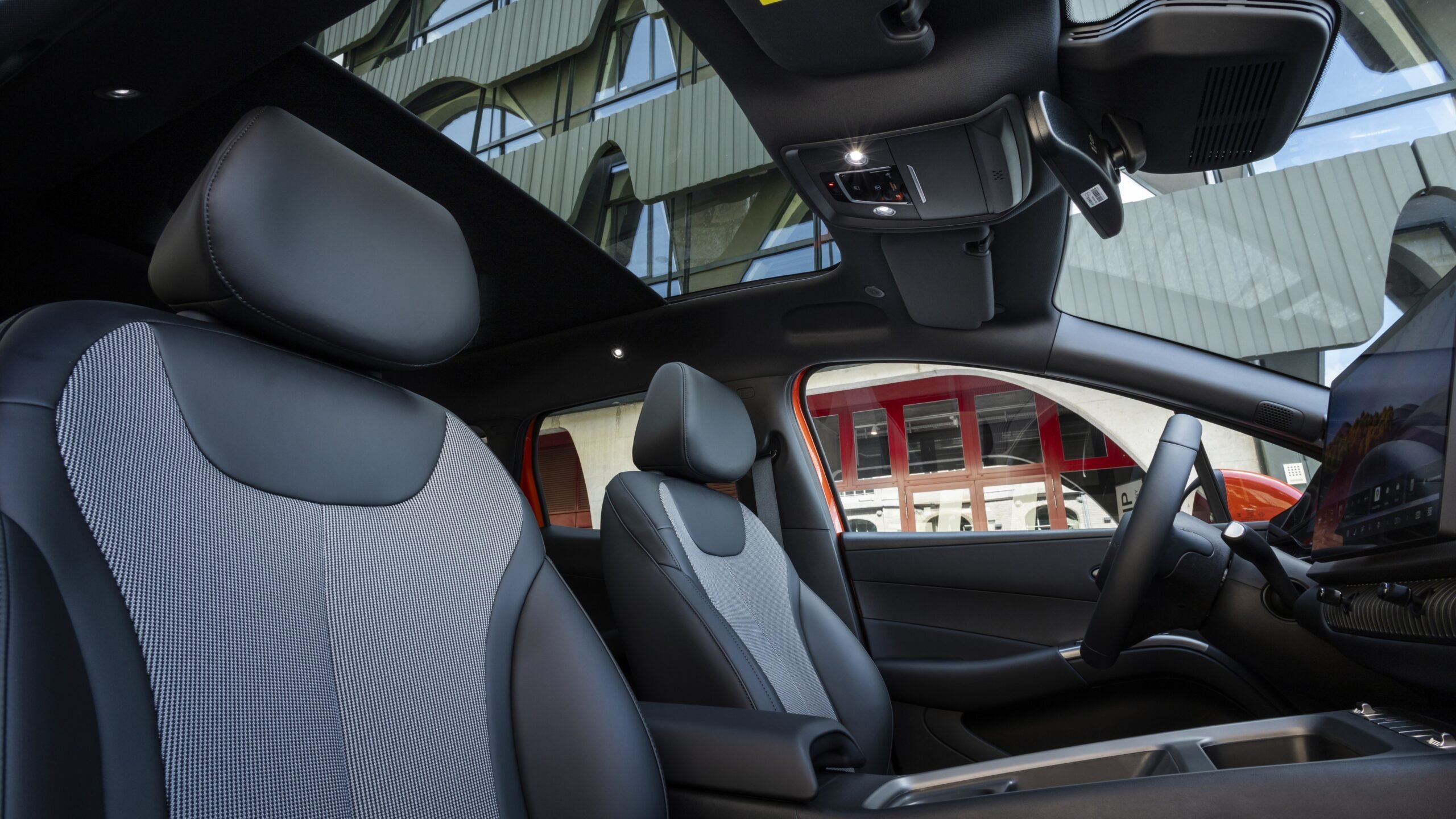 BYD Dolphin G DM-i