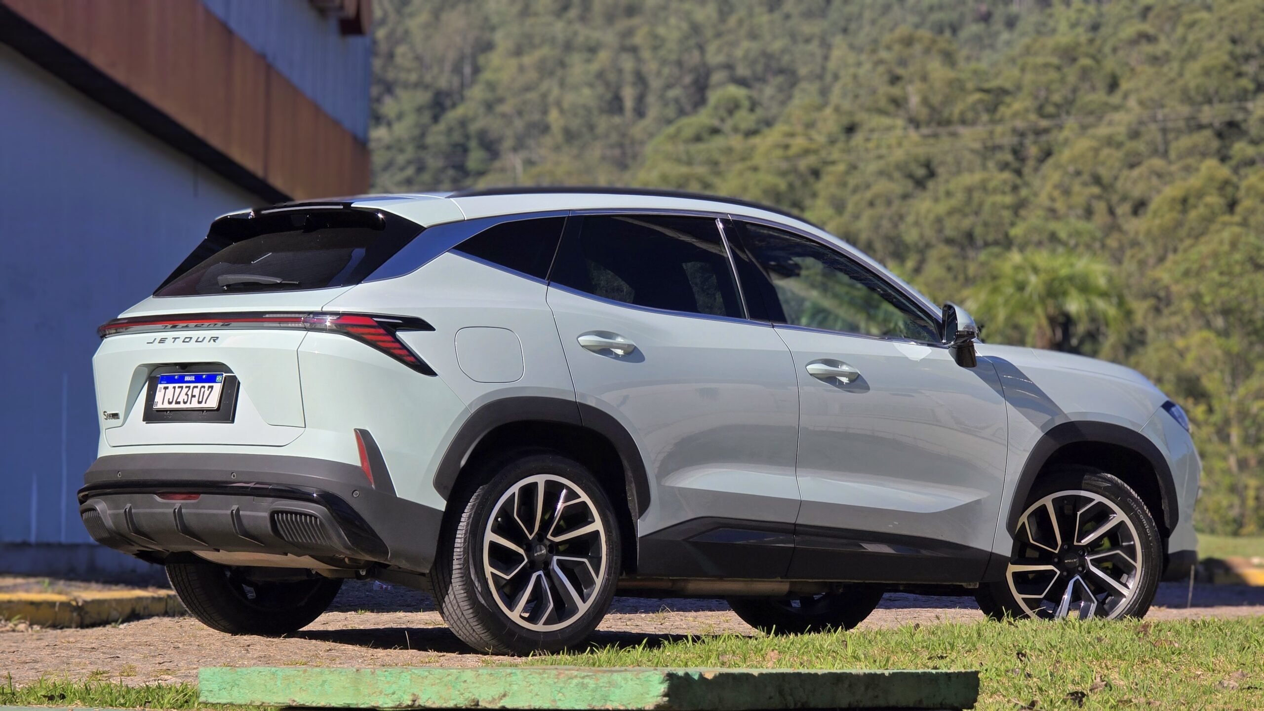 Jetour S06 2027 Premium PHEV