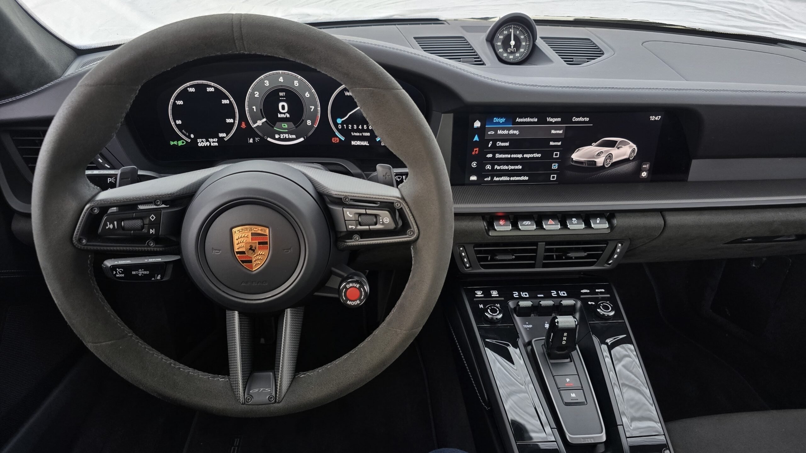 Porsche 911 Carrera GTS T-Hybrid 2026