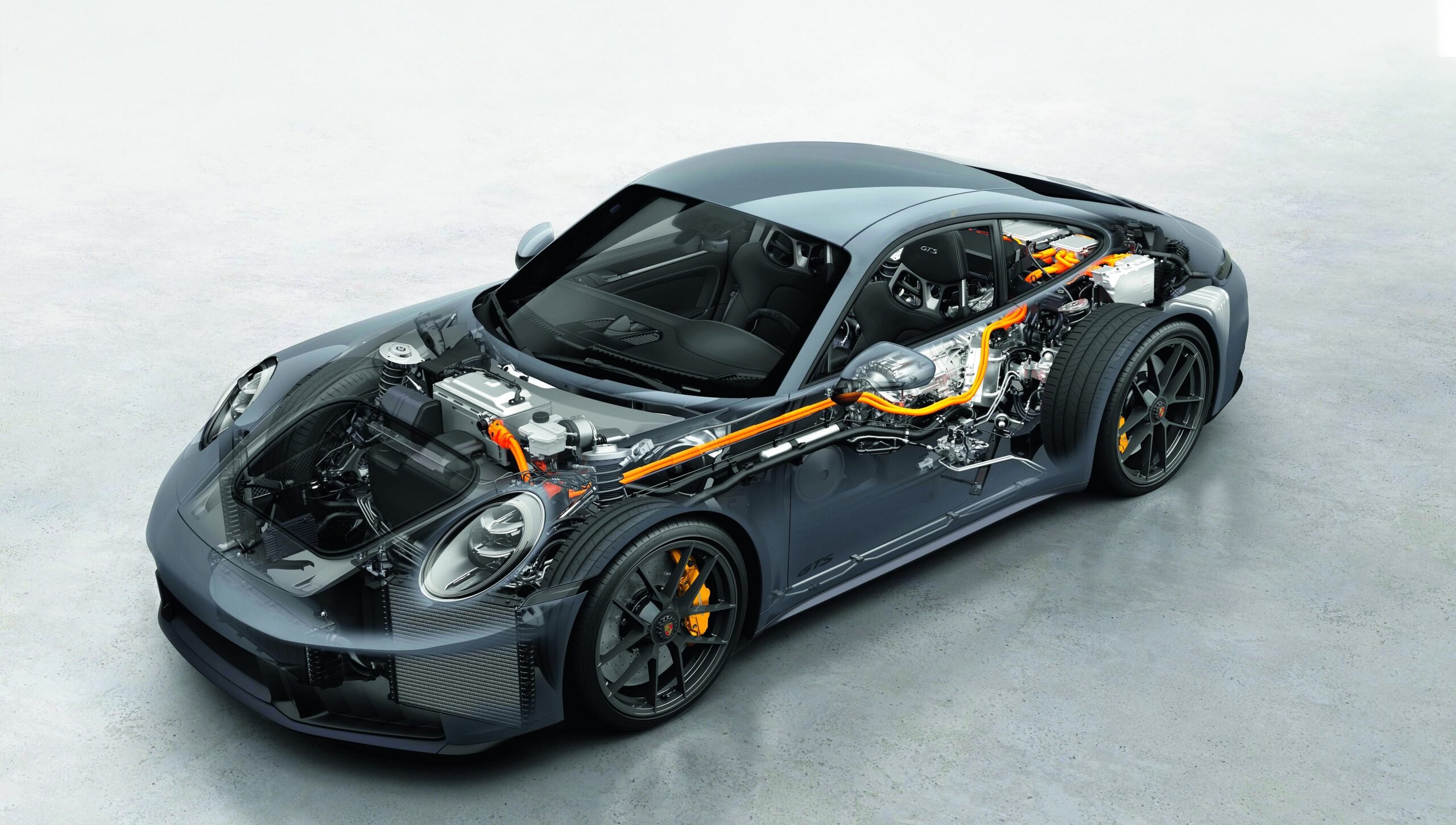 Porsche 911 GTS T-Hybrid