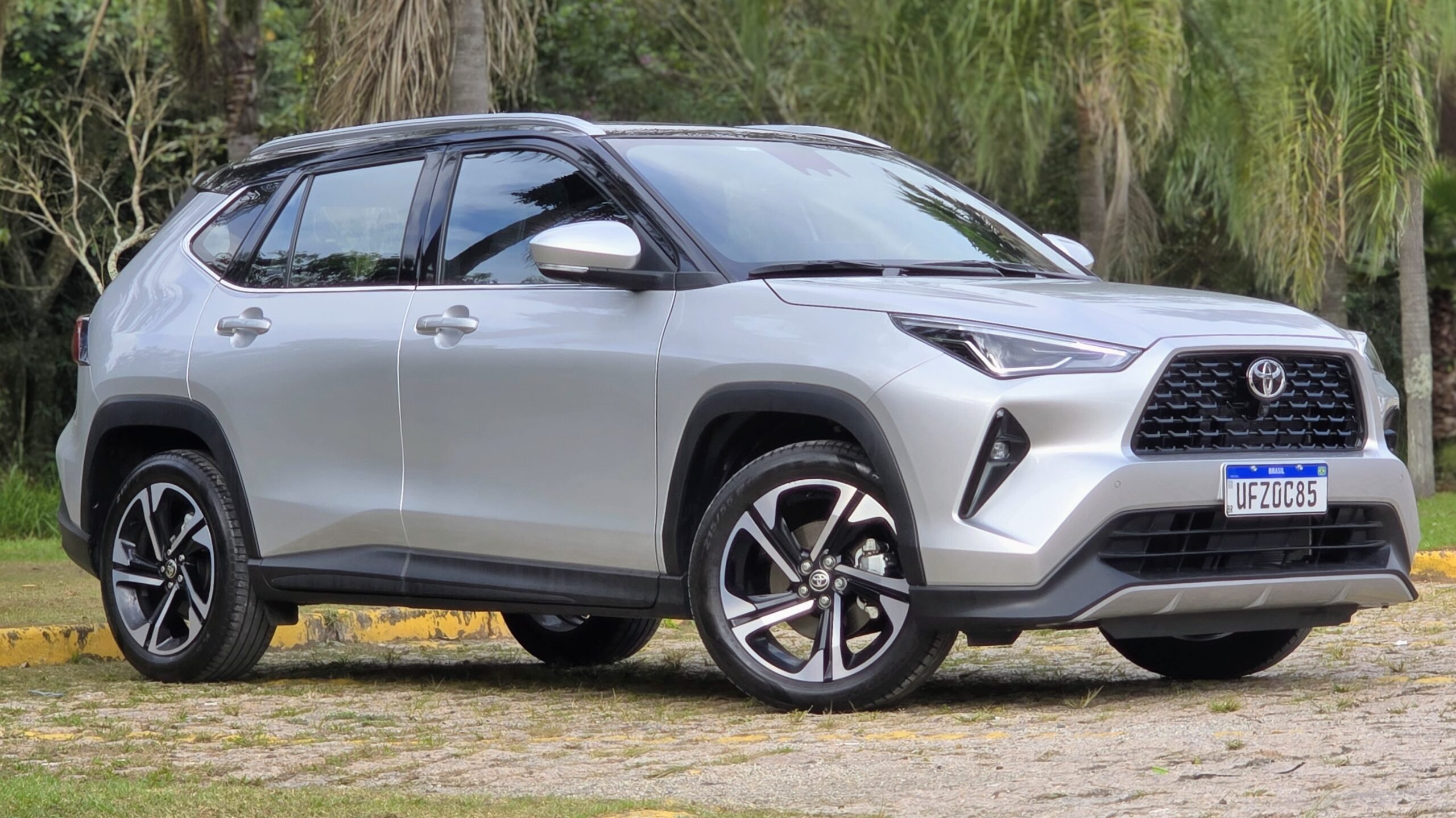 Toyota Yaris Cross Hybrid XRX