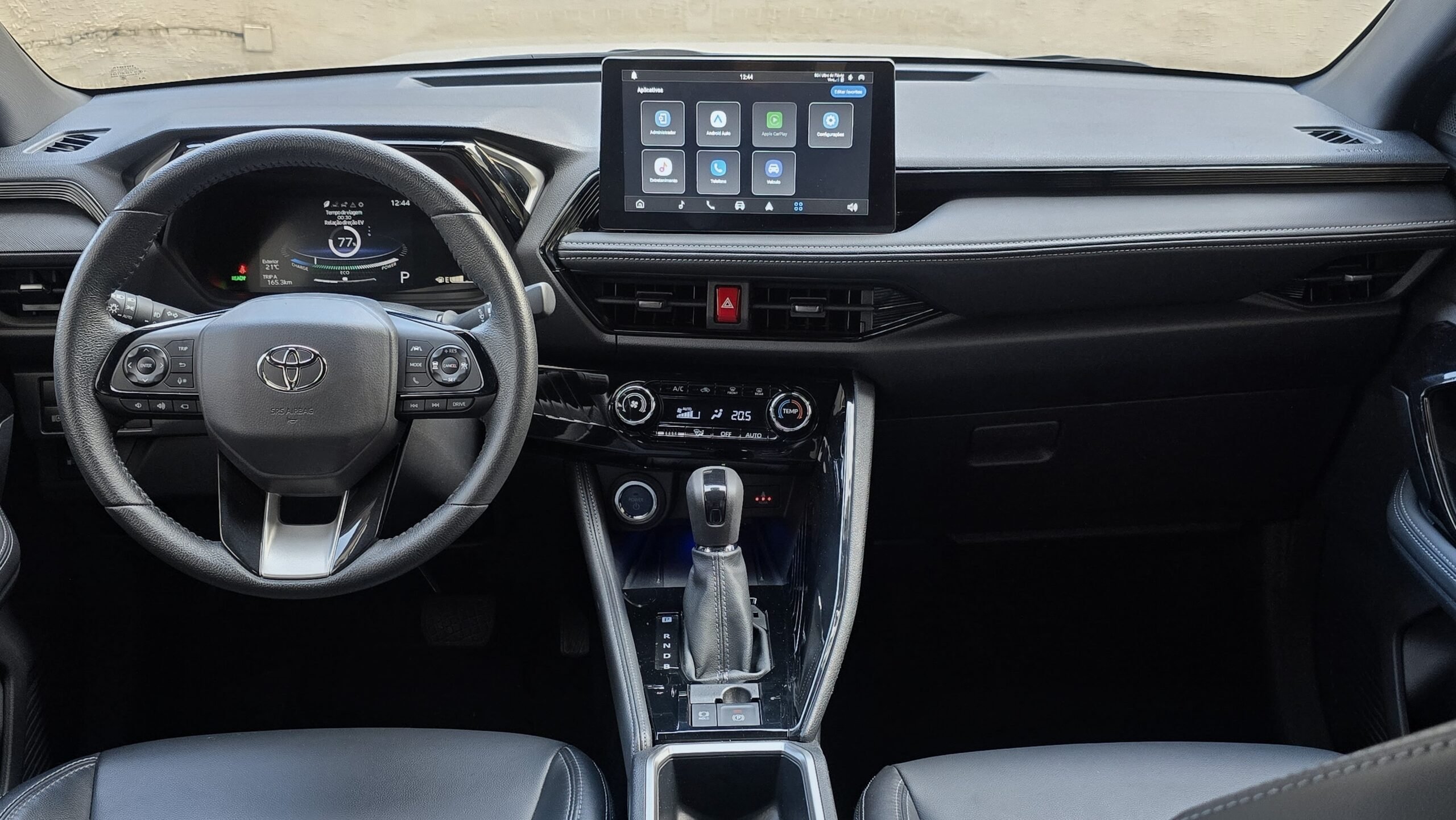 Toyota Yaris Cross Hybrid XRX