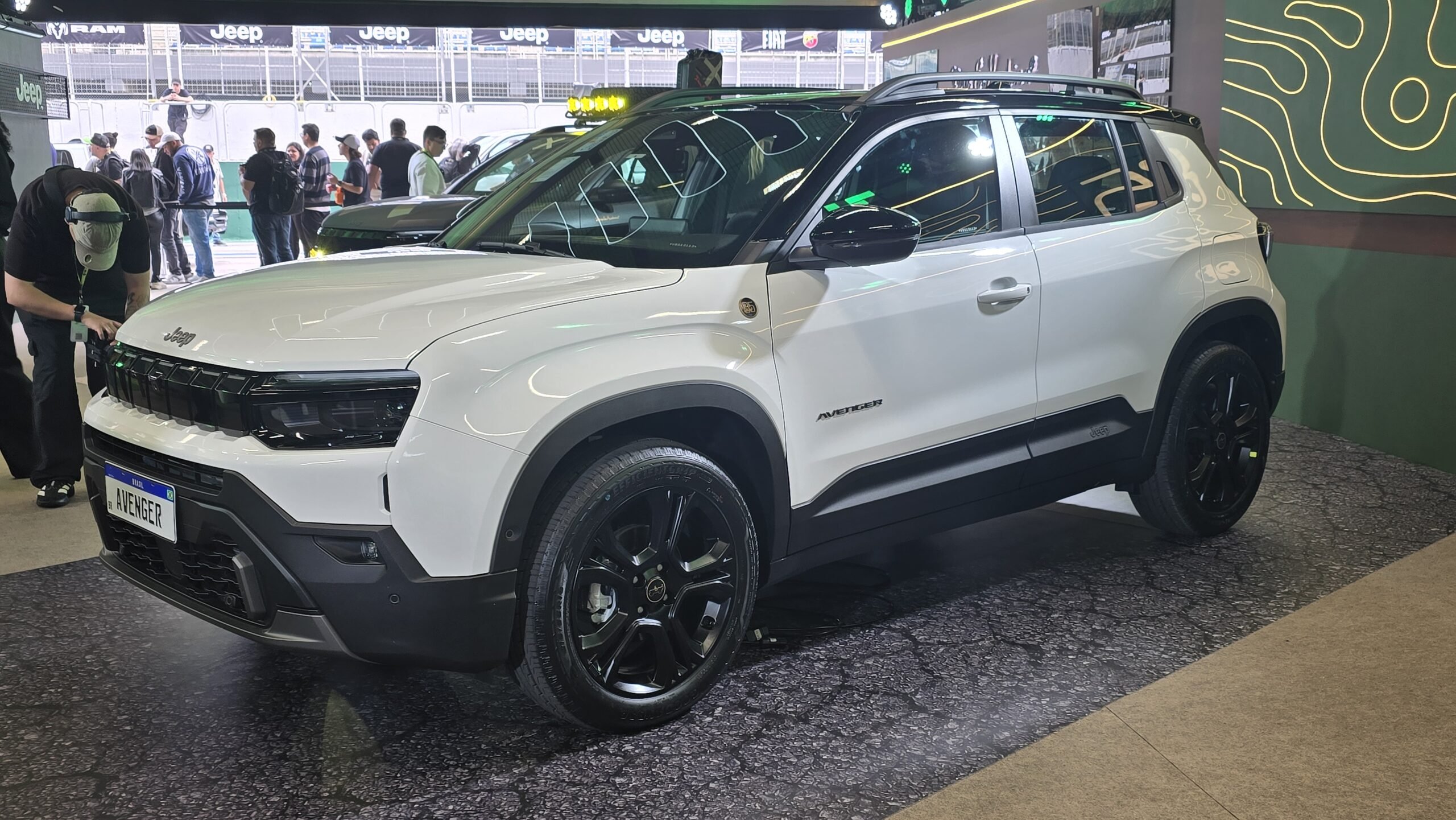 Jeep Avenger 85 Anos
