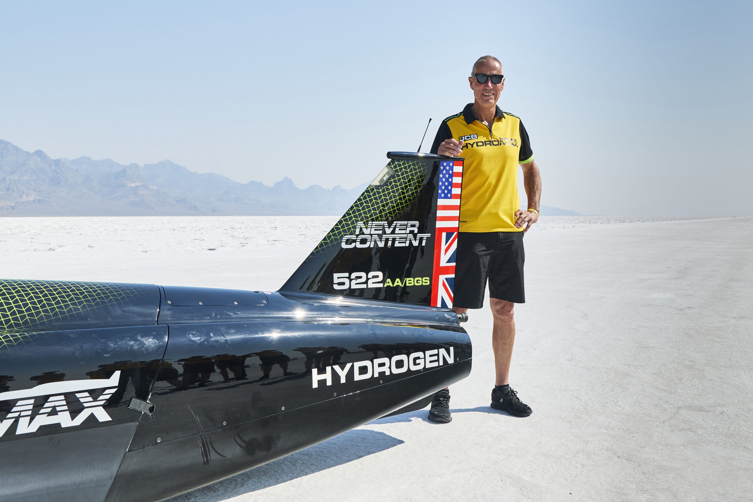 JCB Hydromax bate recorde de velocidade