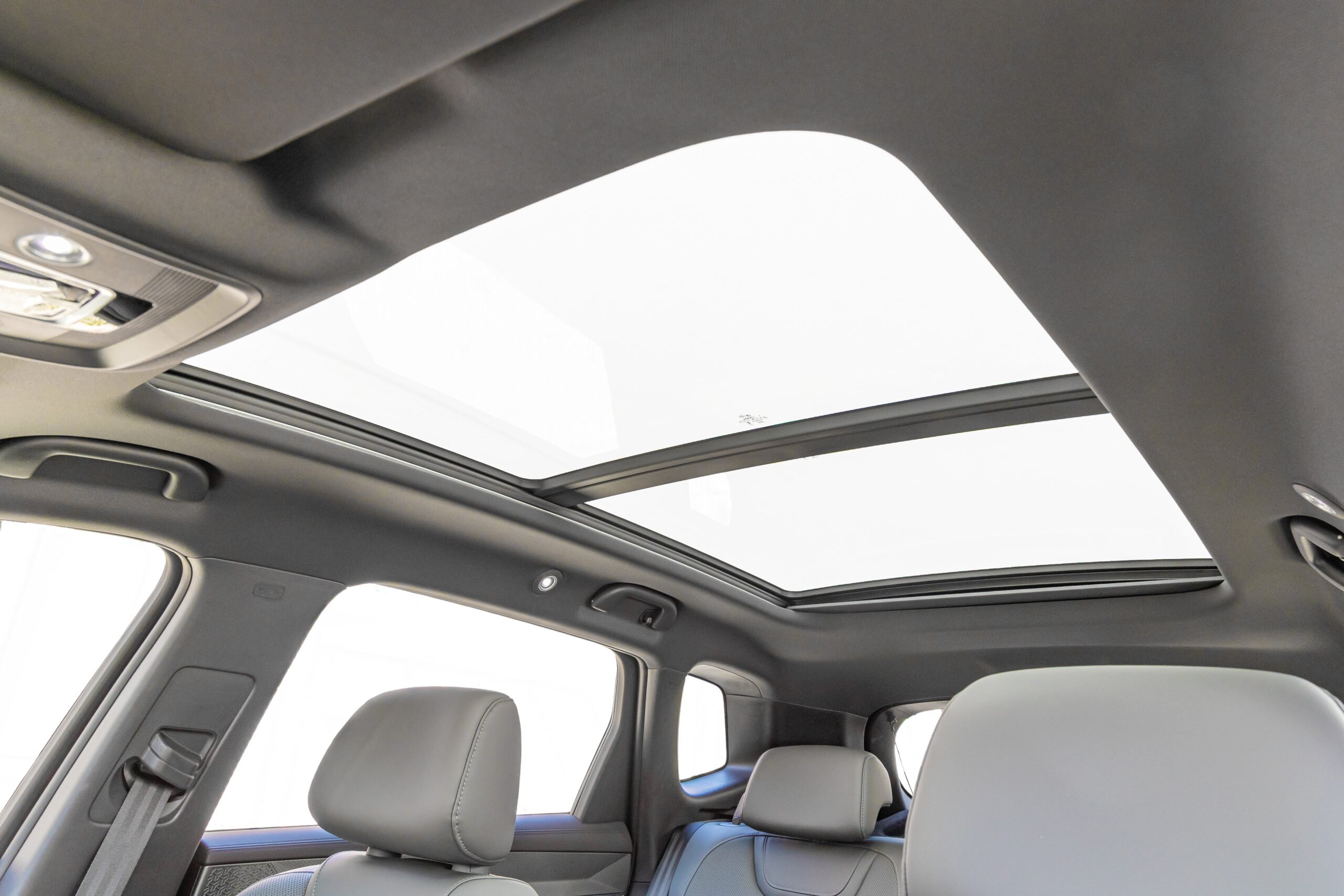 BYD Song Pro 2027 PHEV flex teto panorâmico
