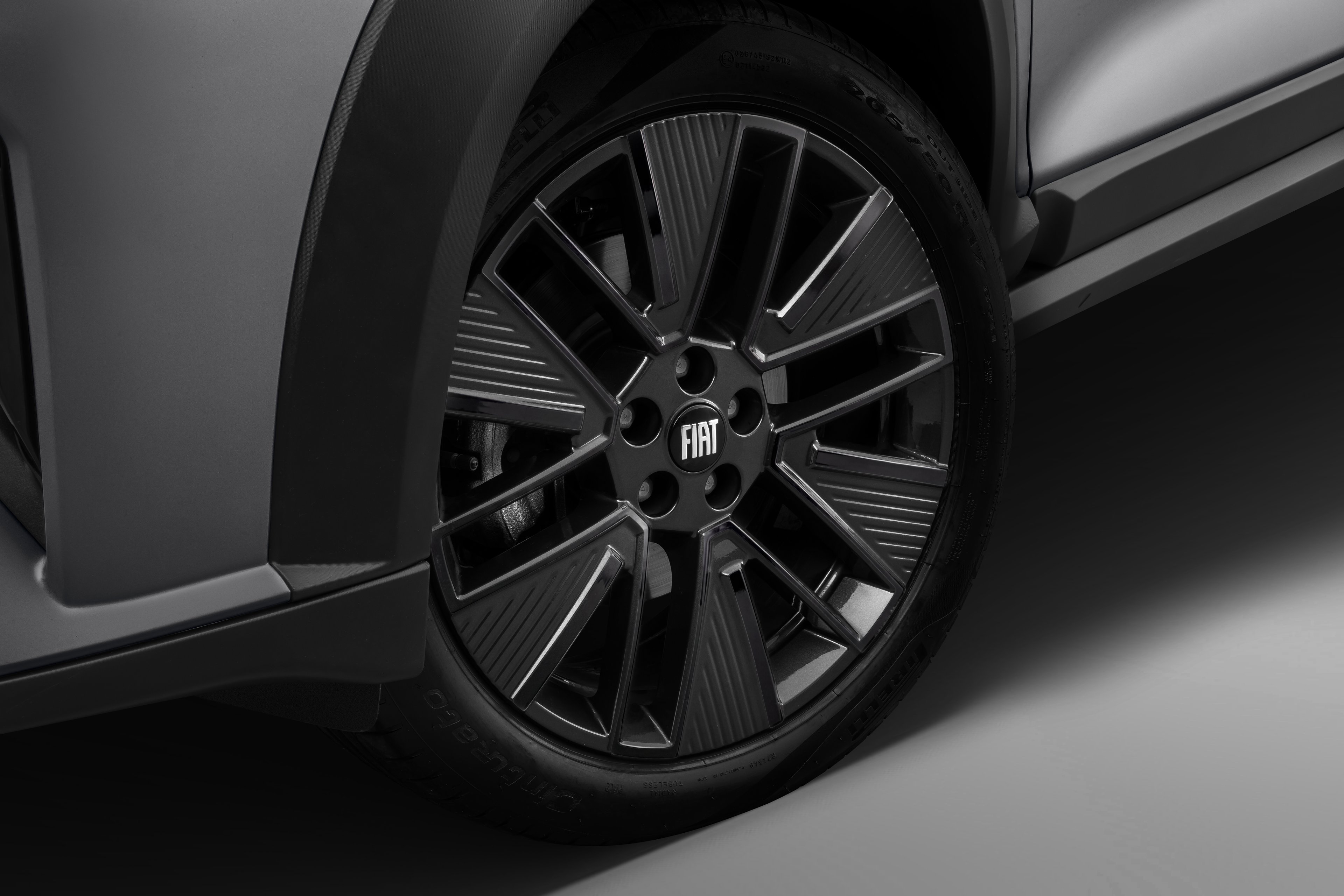Fiat Fastback 2027 Blackmotion
