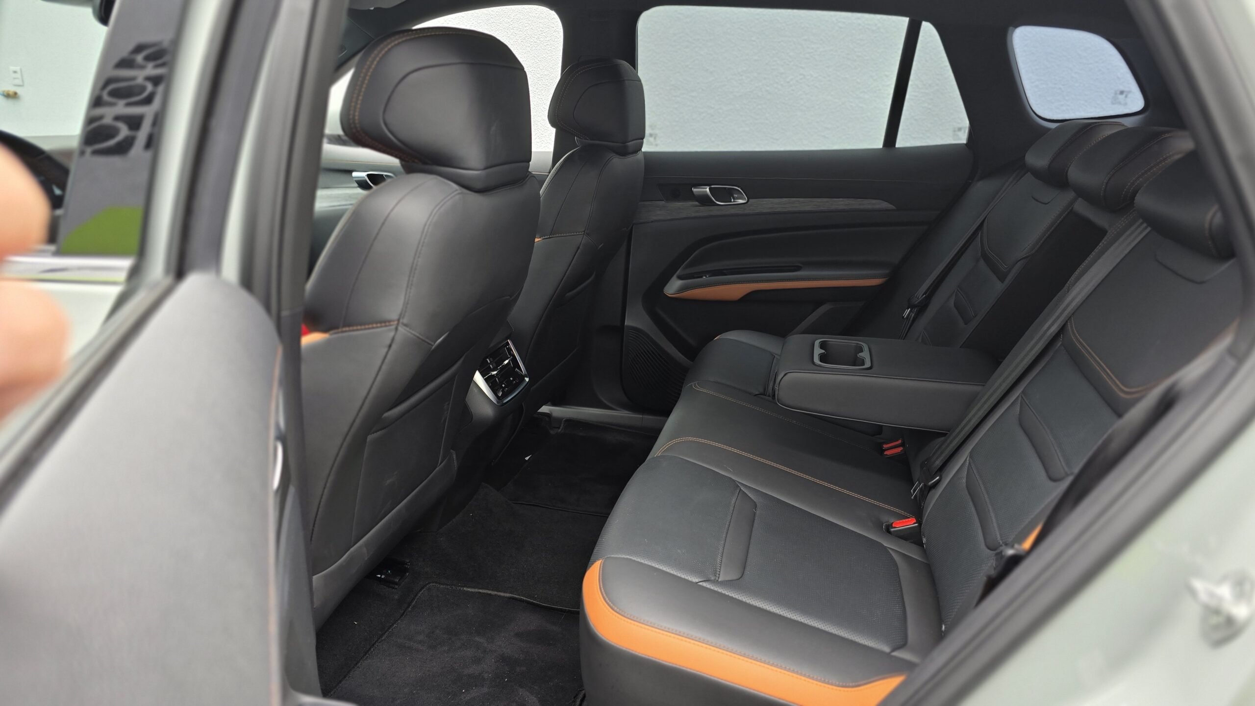 Ford Territory 2026 espaço traseiro