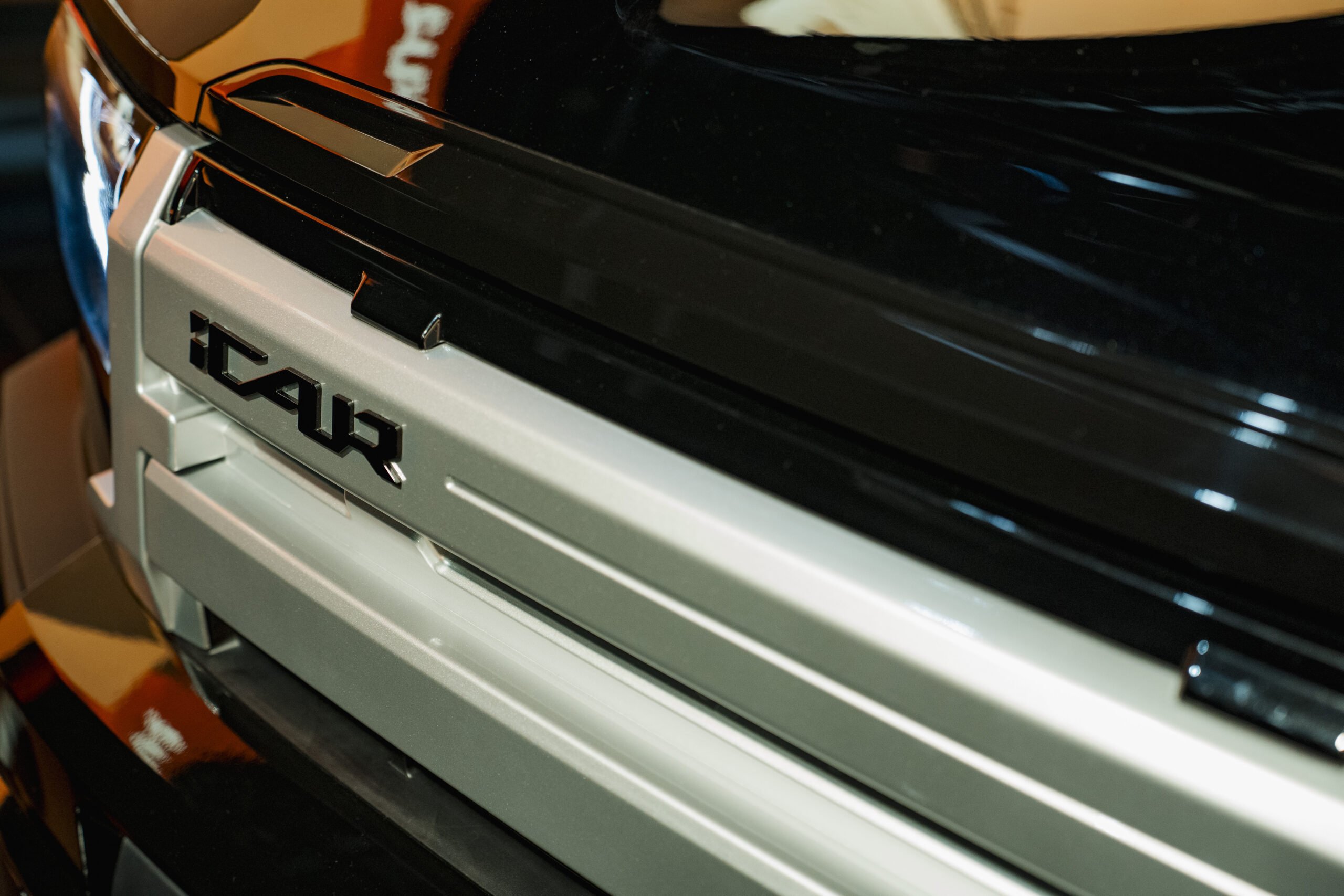 iCaur V27 REEV
