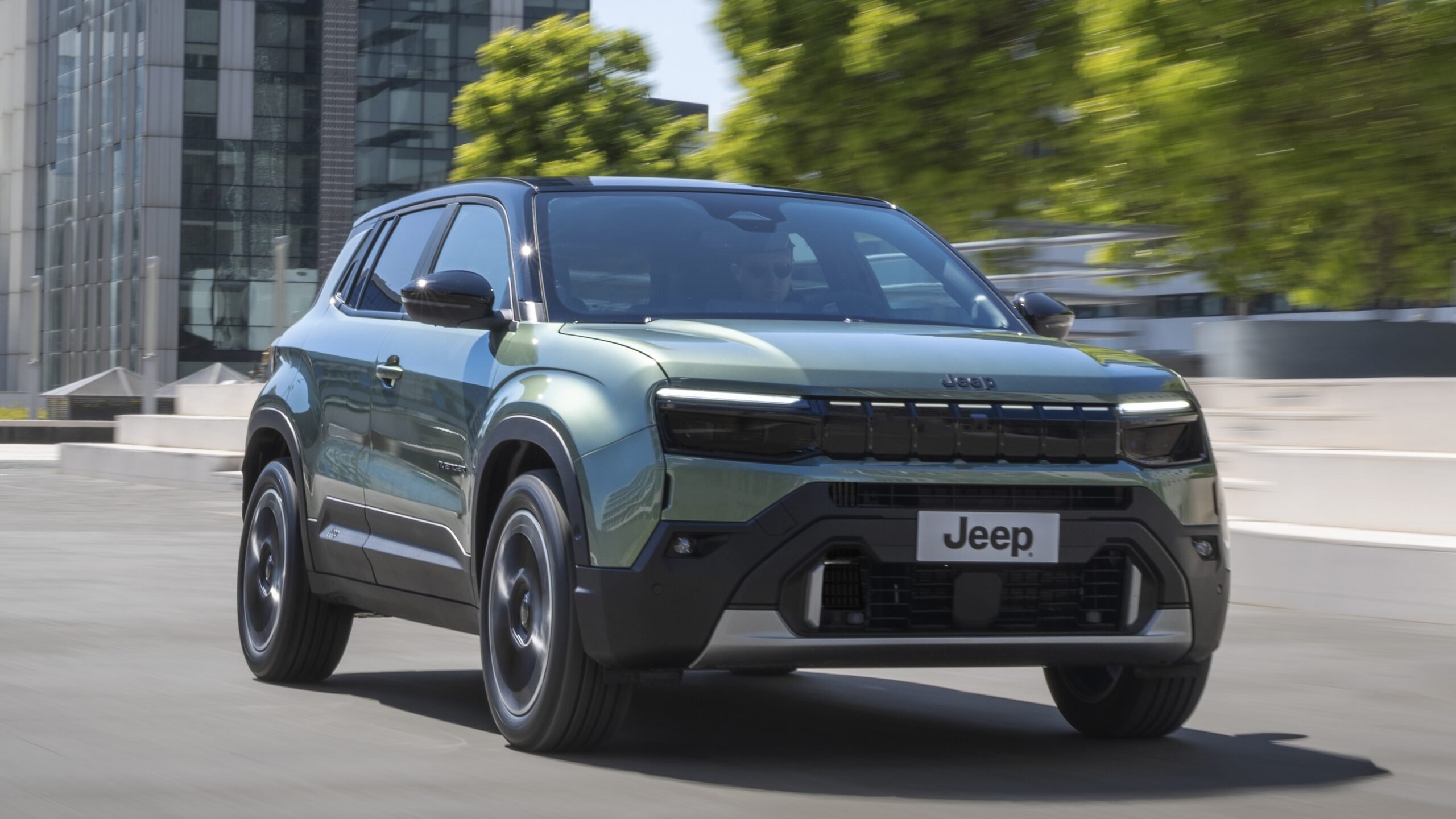 Jeep Avenger elétrico BEV 2027