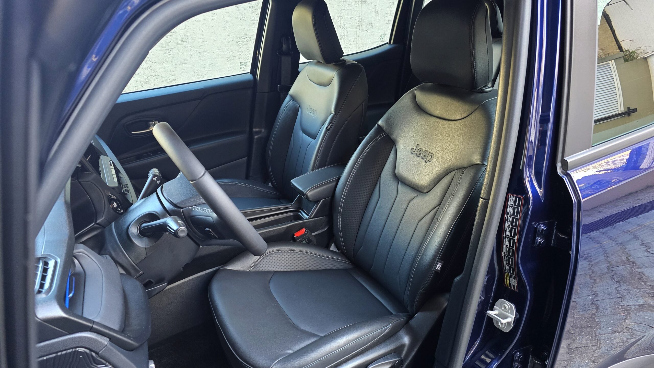 Jeep Renegade Longitude MHEV 2027 bancos