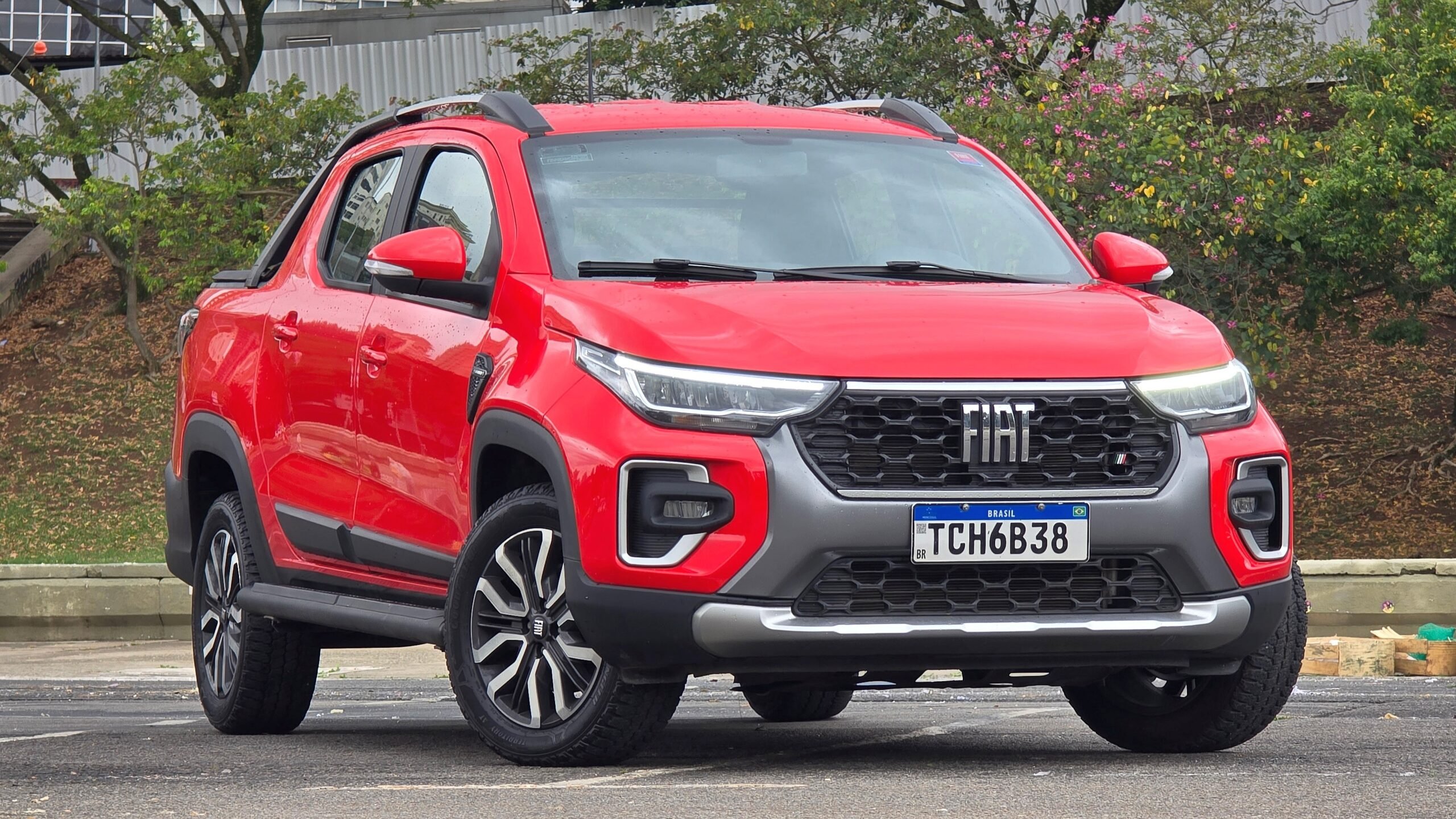 Fiat Strada Ranch 2027 dianteira
