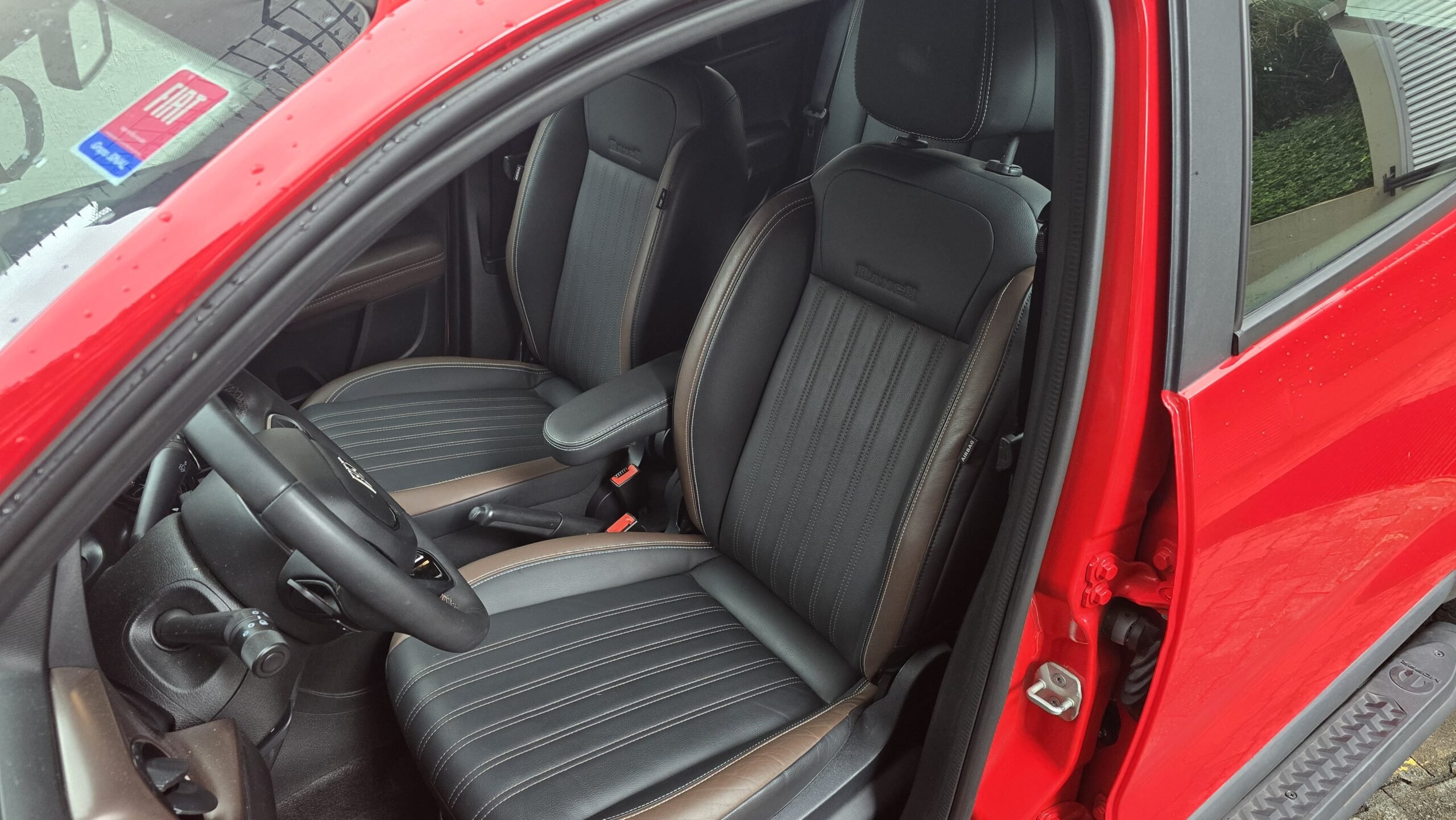 Fiat Strada Ranch 2027 banco motorista