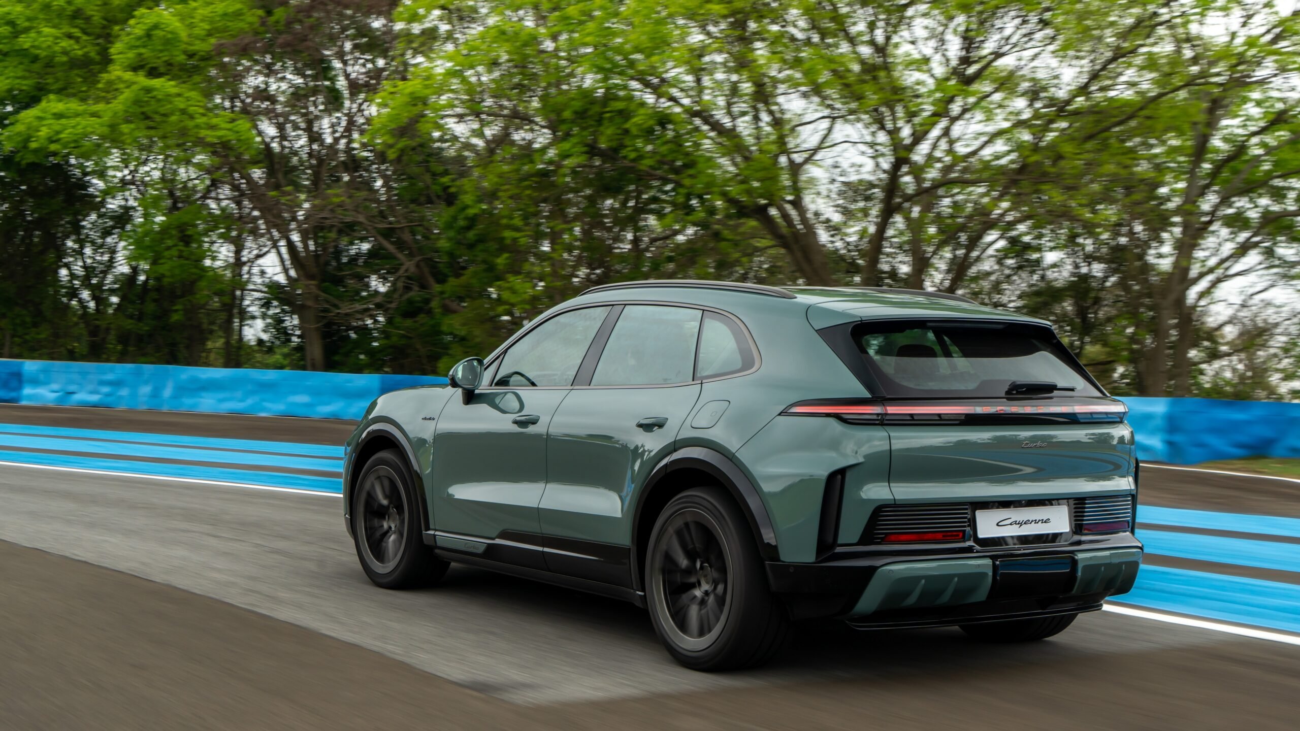 Porsche Cayenne Electric SUV 2027 (foto: divulgação)