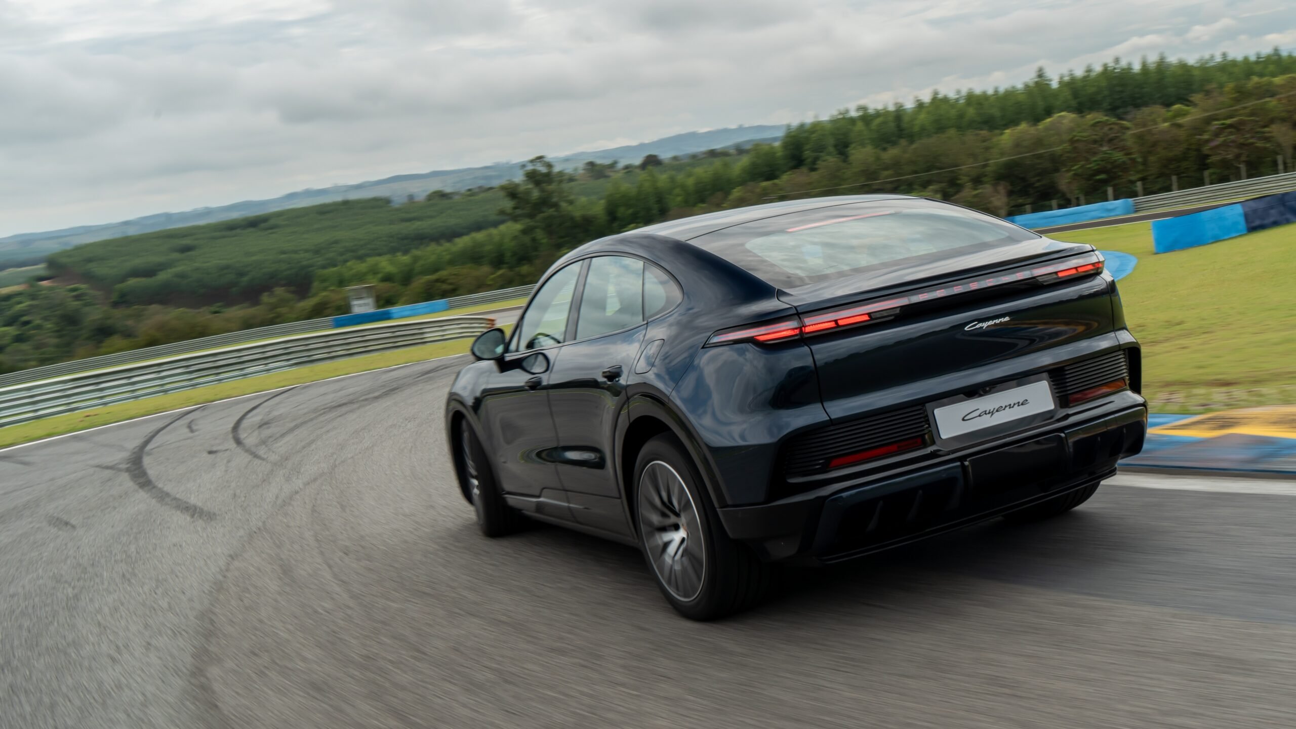 Porsche Cayenne Electric Coupé 2027