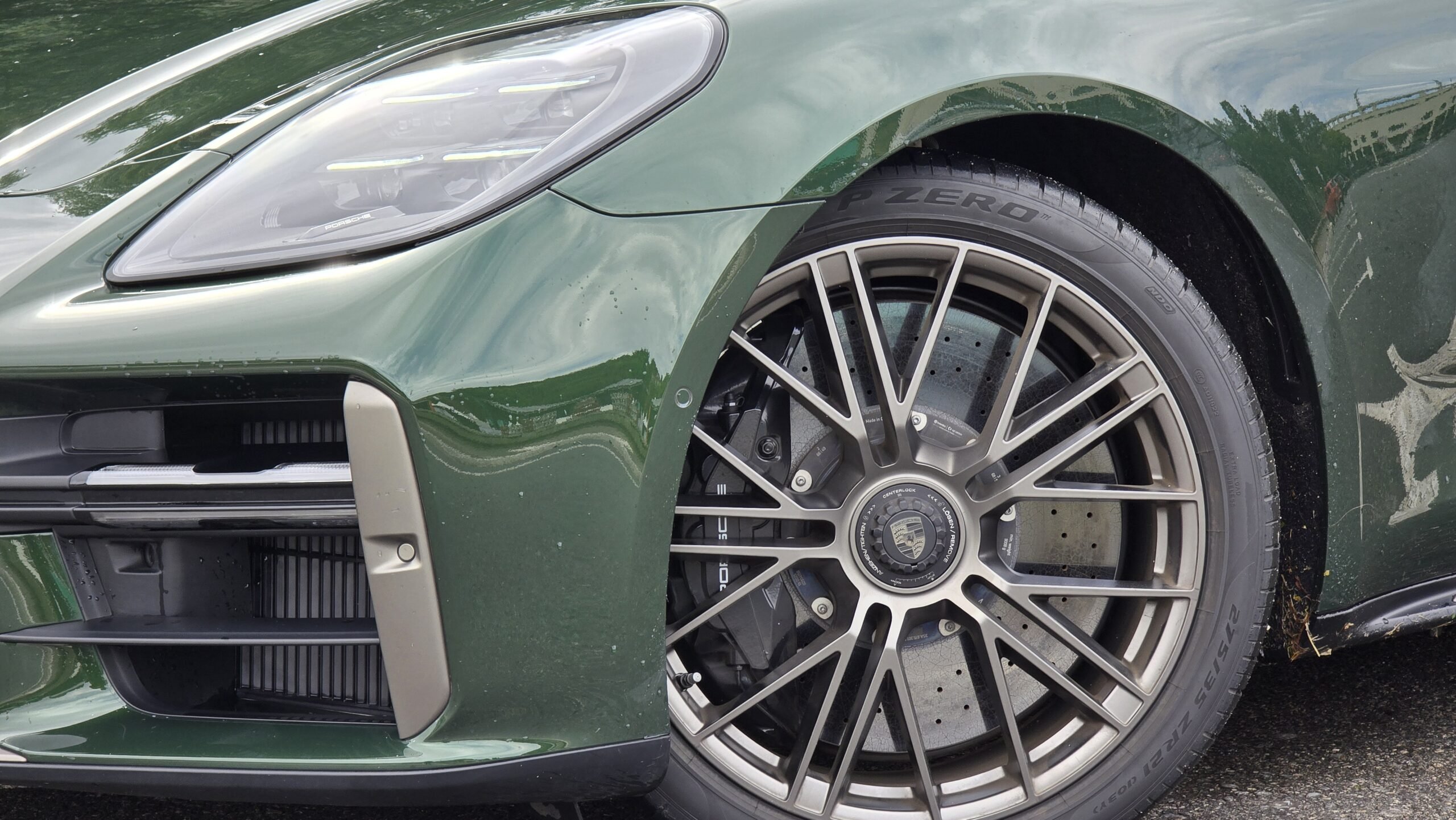Porsche Panamera Turbo S E-Hybrid 2027