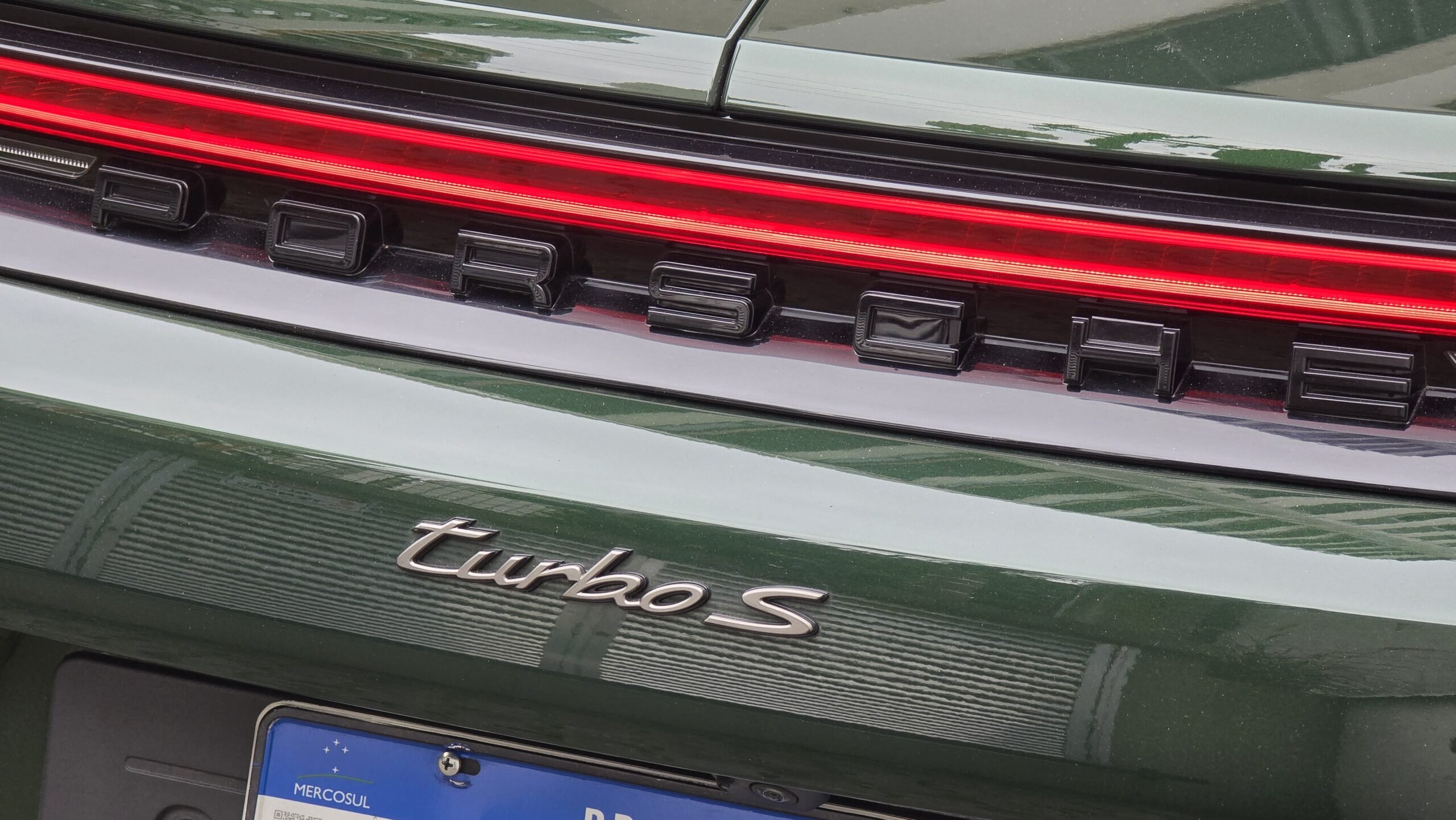 Porsche Panamera Turbo S E-Hybrid 2027